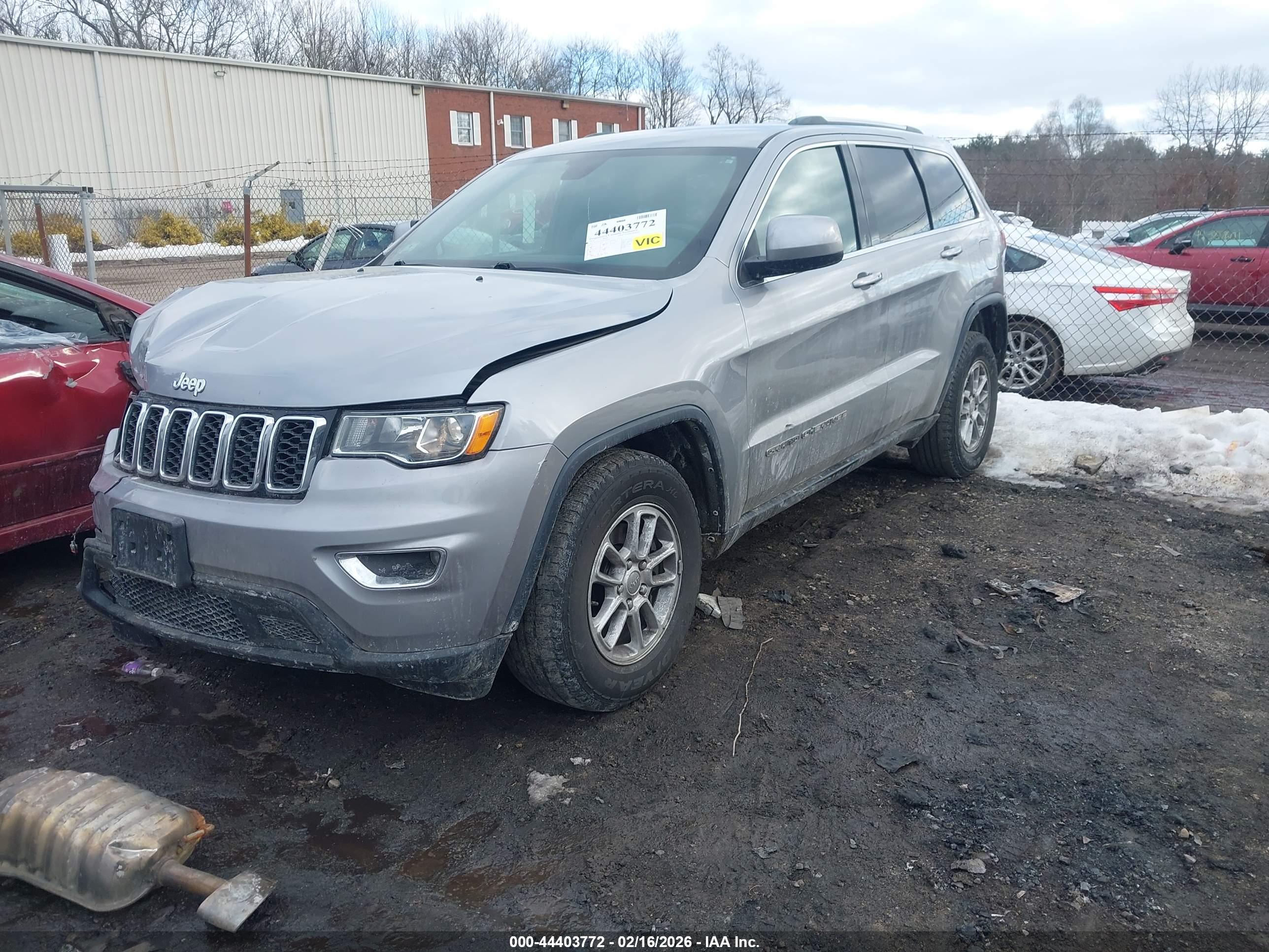 JEEP GRAND image 2