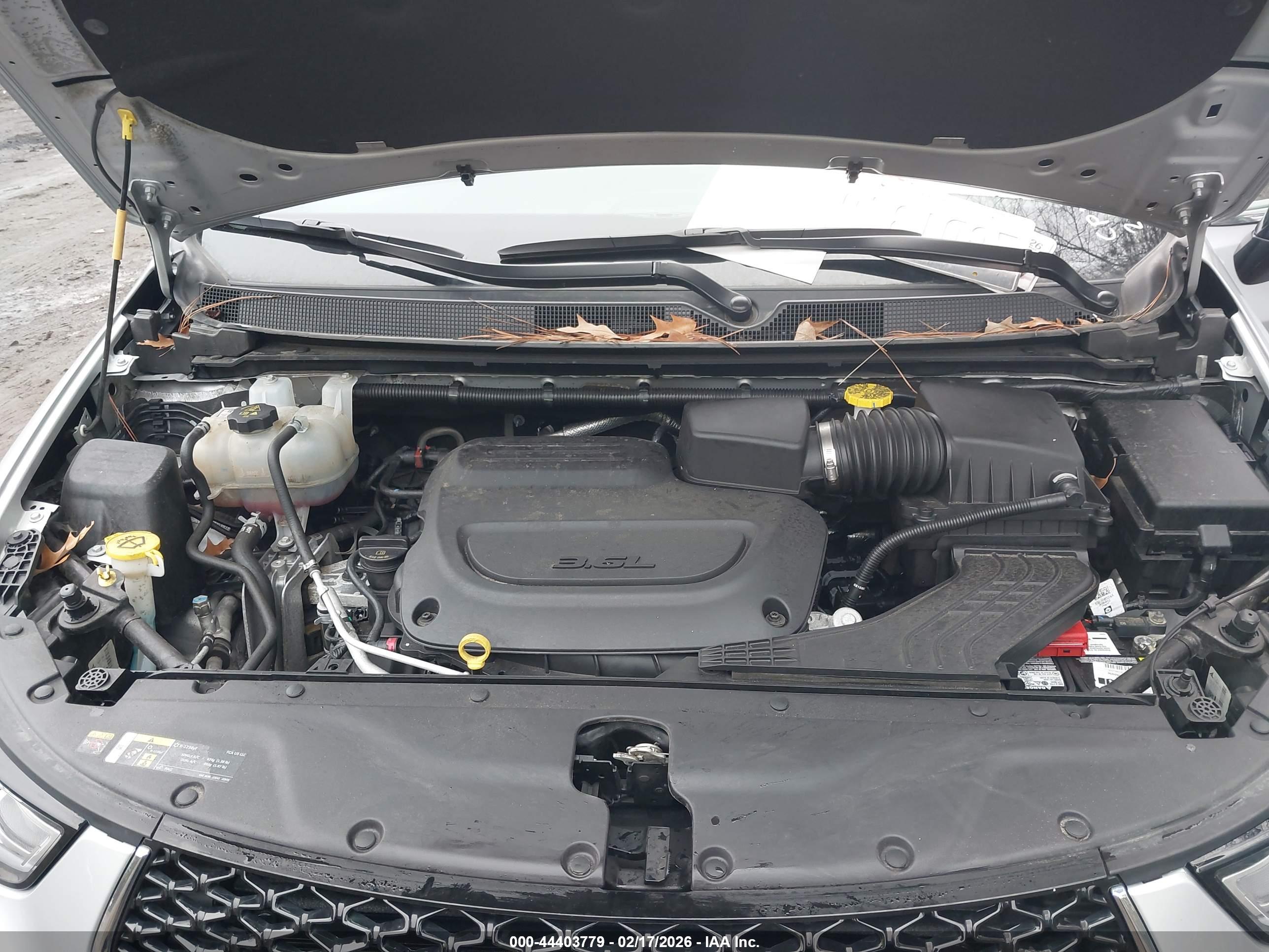 CHRYSLER PACIFICA image 10