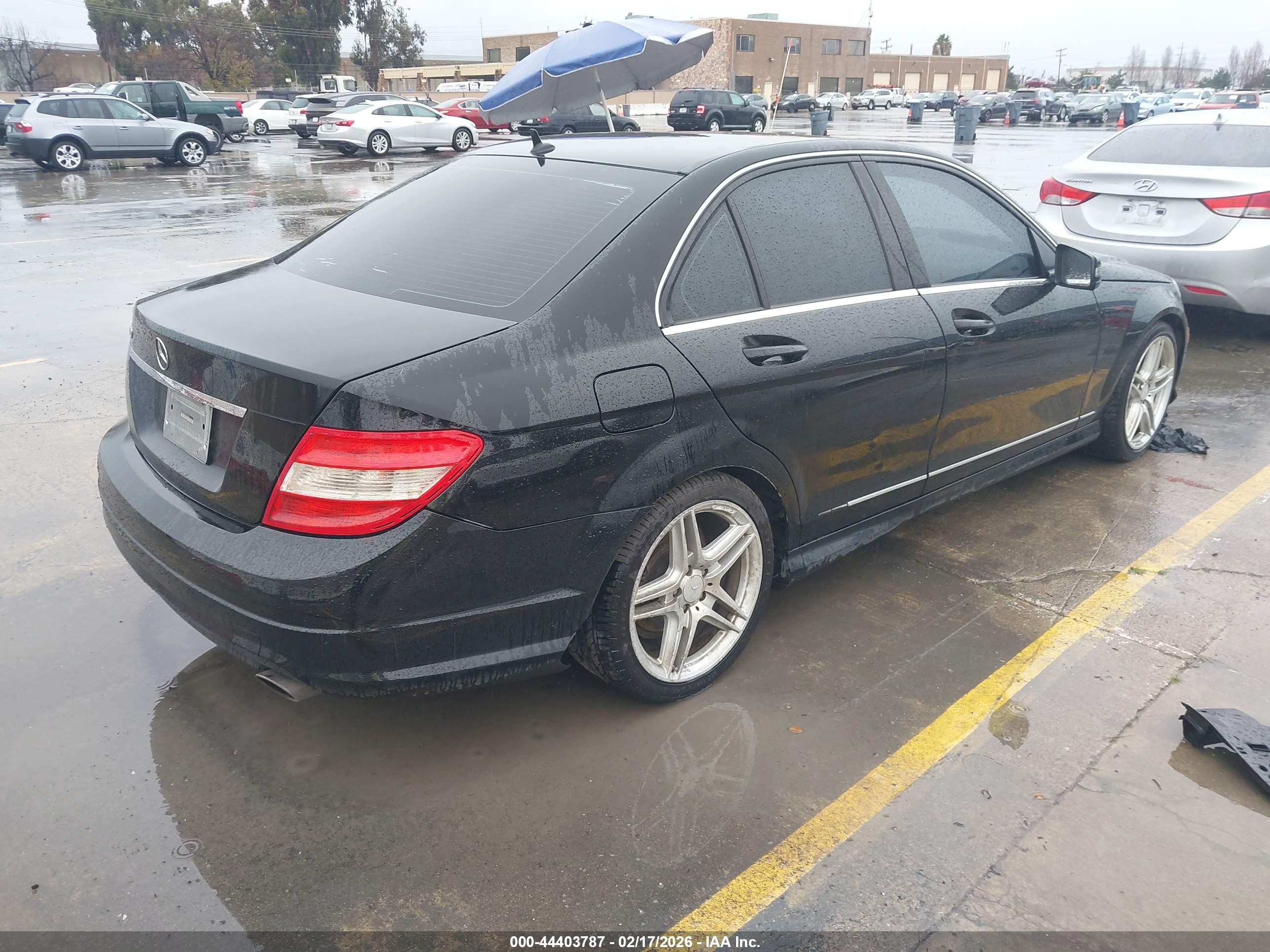 MERCEDES-BENZ C image 4