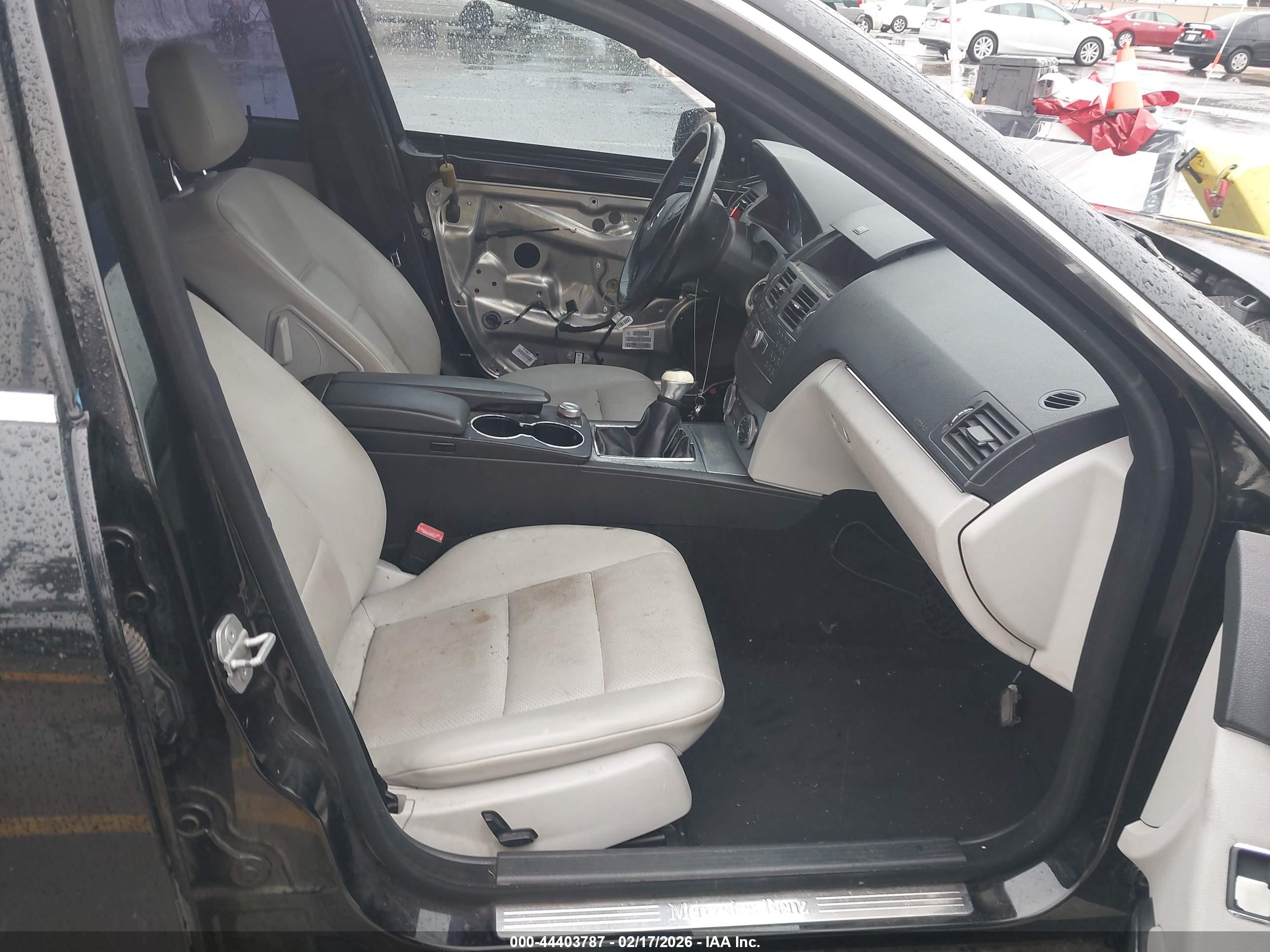 MERCEDES-BENZ C image 5