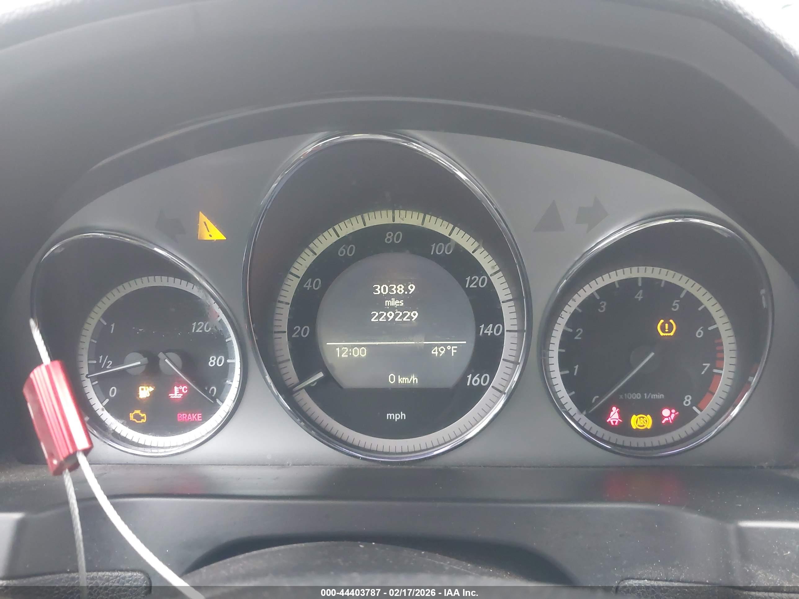 MERCEDES-BENZ C image 7