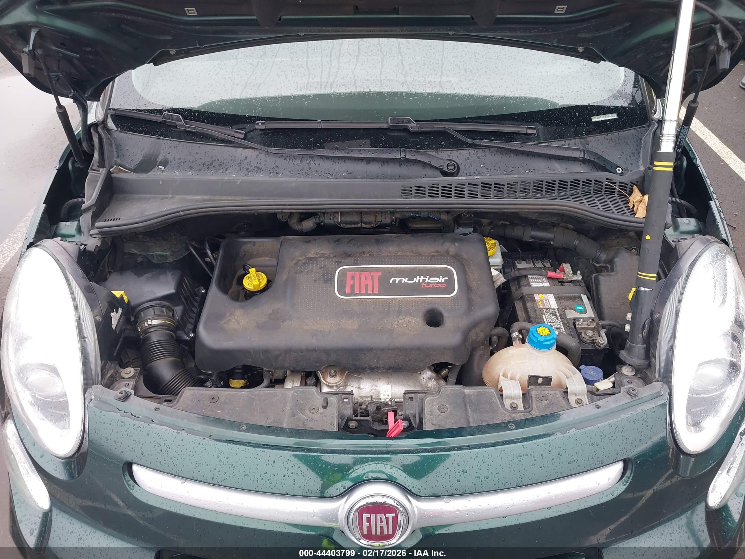 FIAT 500L image 10