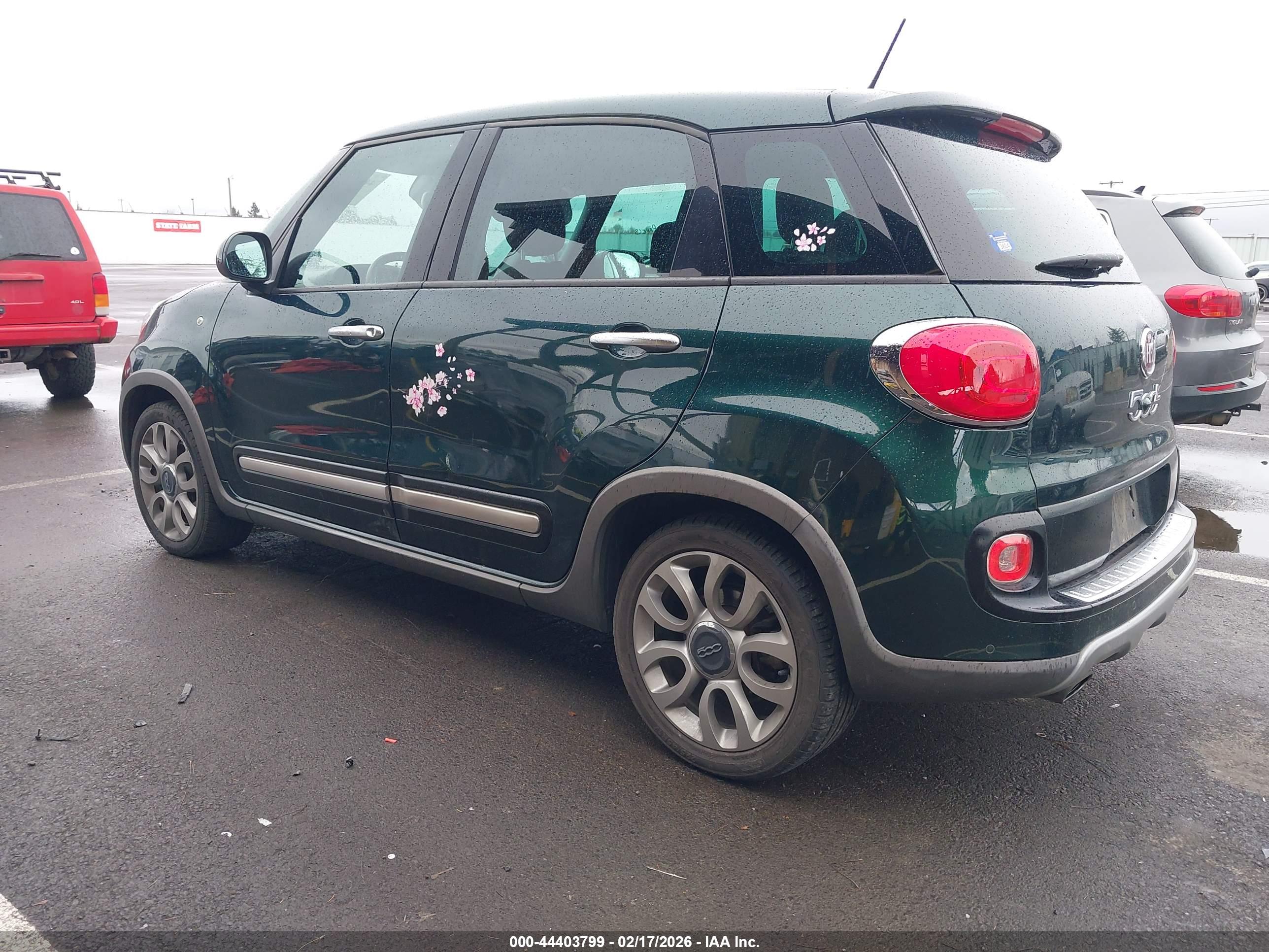 FIAT 500L image 3
