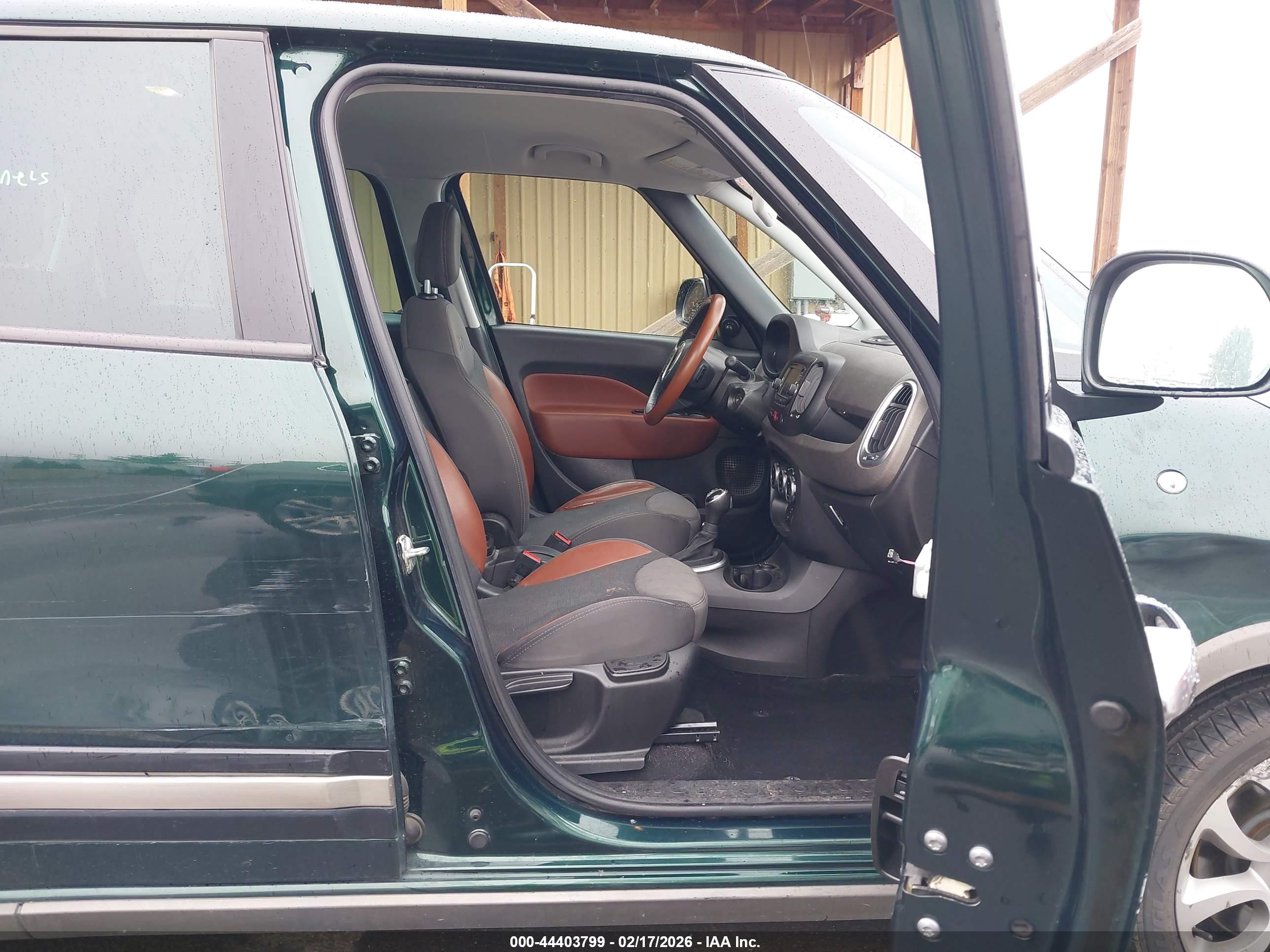 FIAT 500L image 5