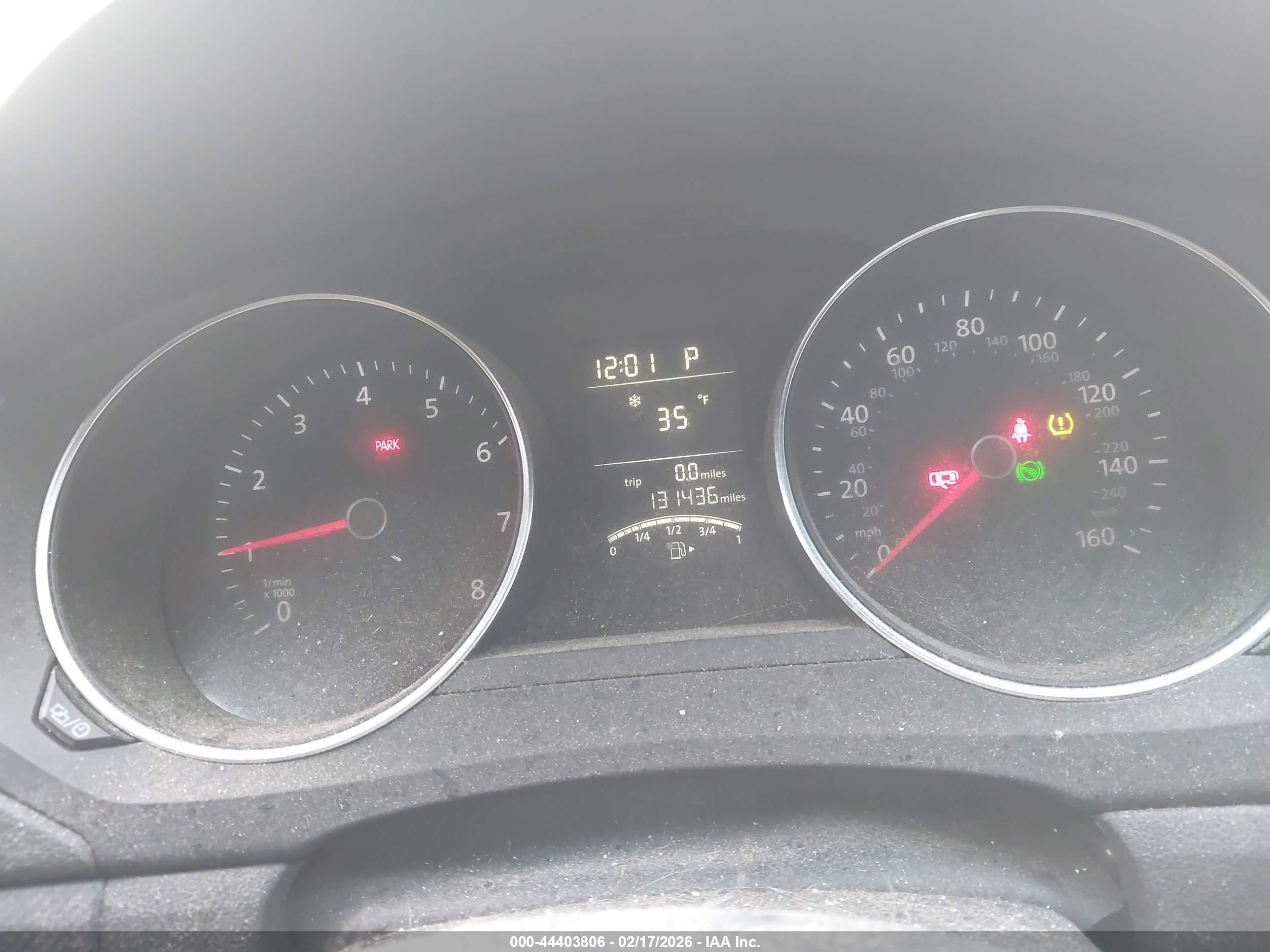 VOLKSWAGEN JETTA image 7