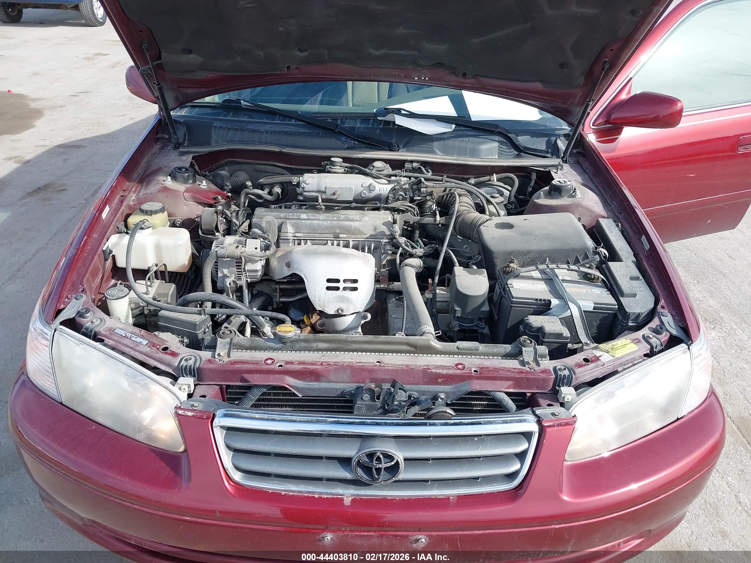 TOYOTA CAMRY image 10
