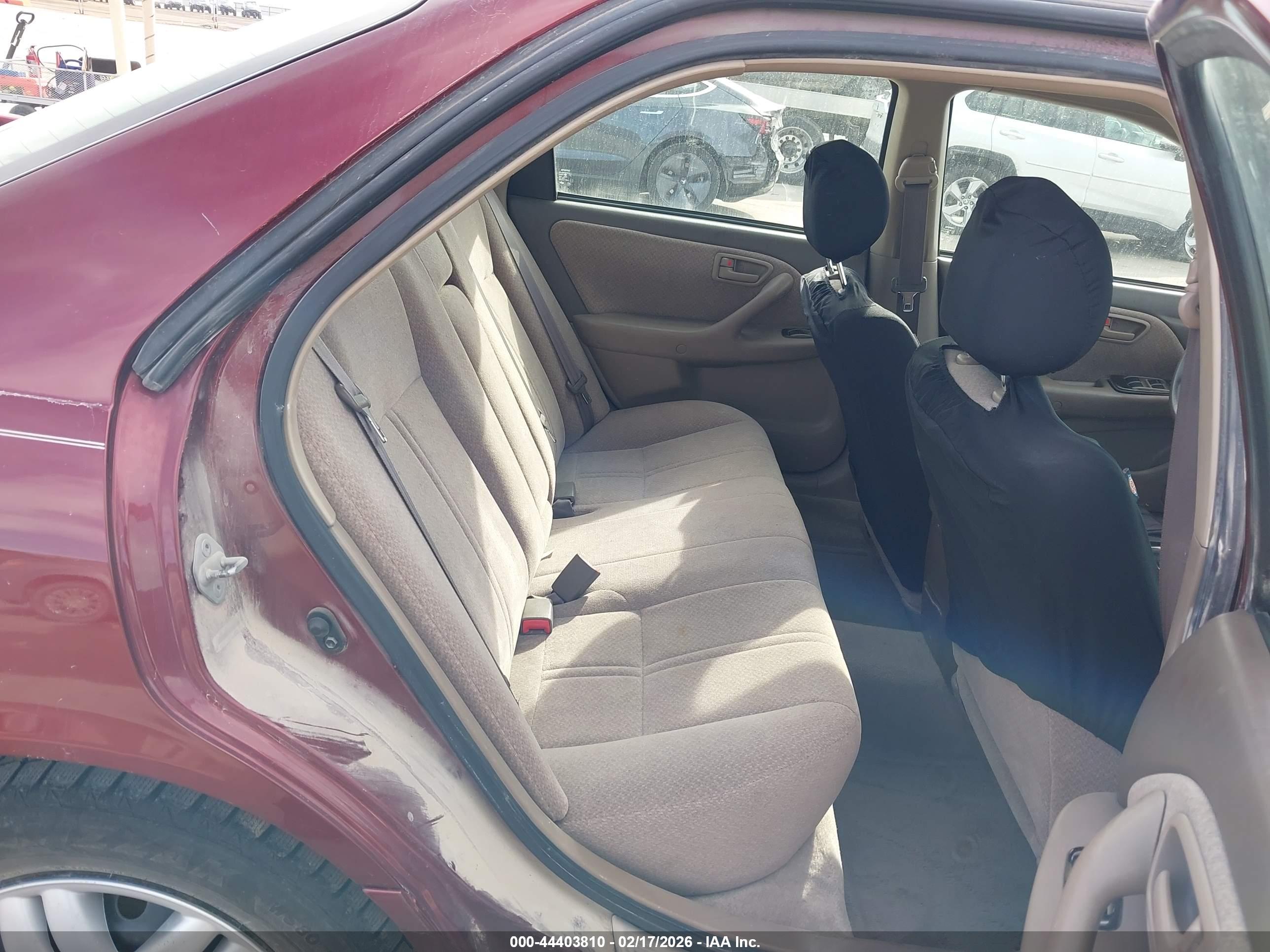 TOYOTA CAMRY image 8