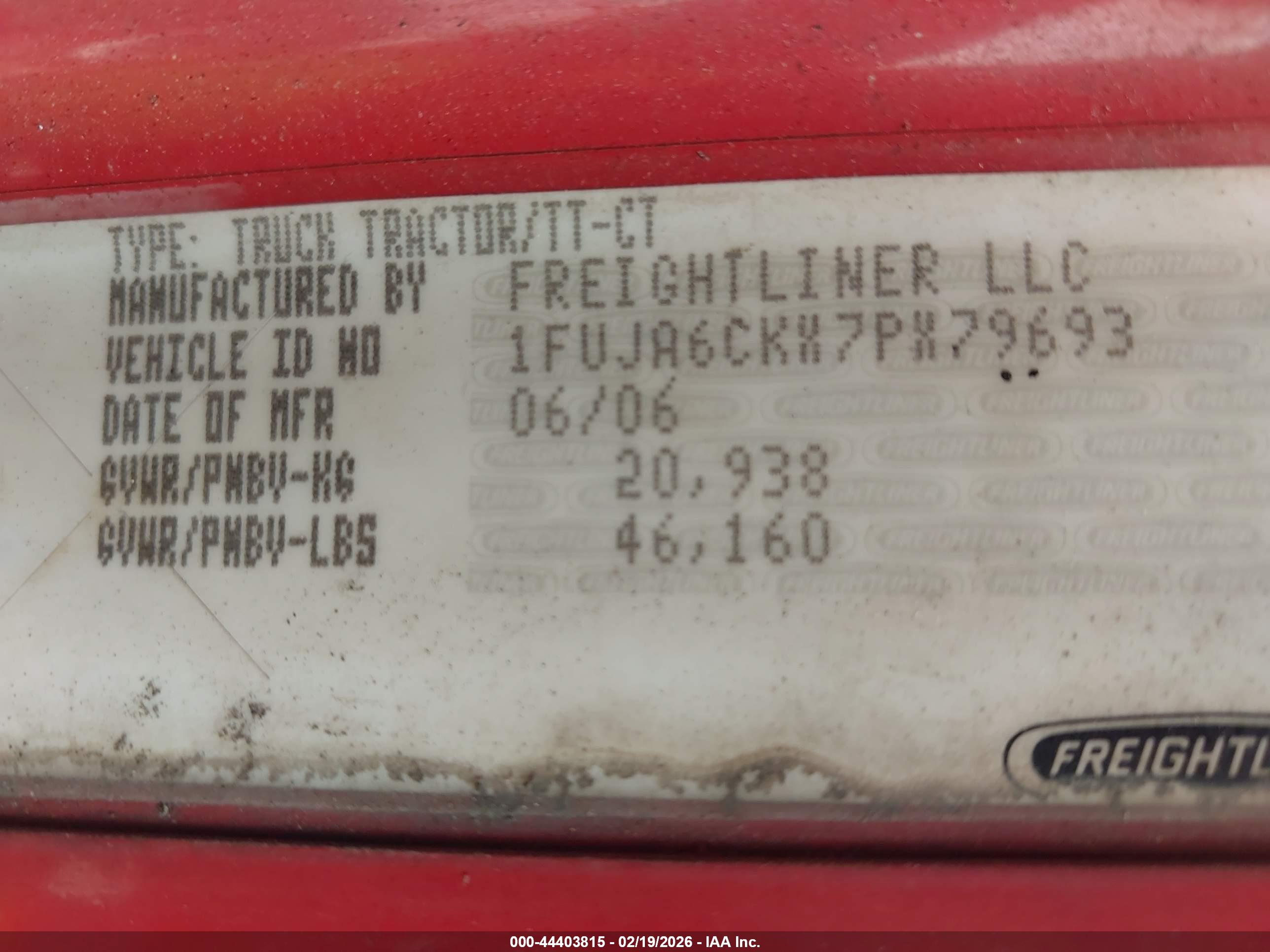 FREIGHTLINER CONVENTIONAL image 9