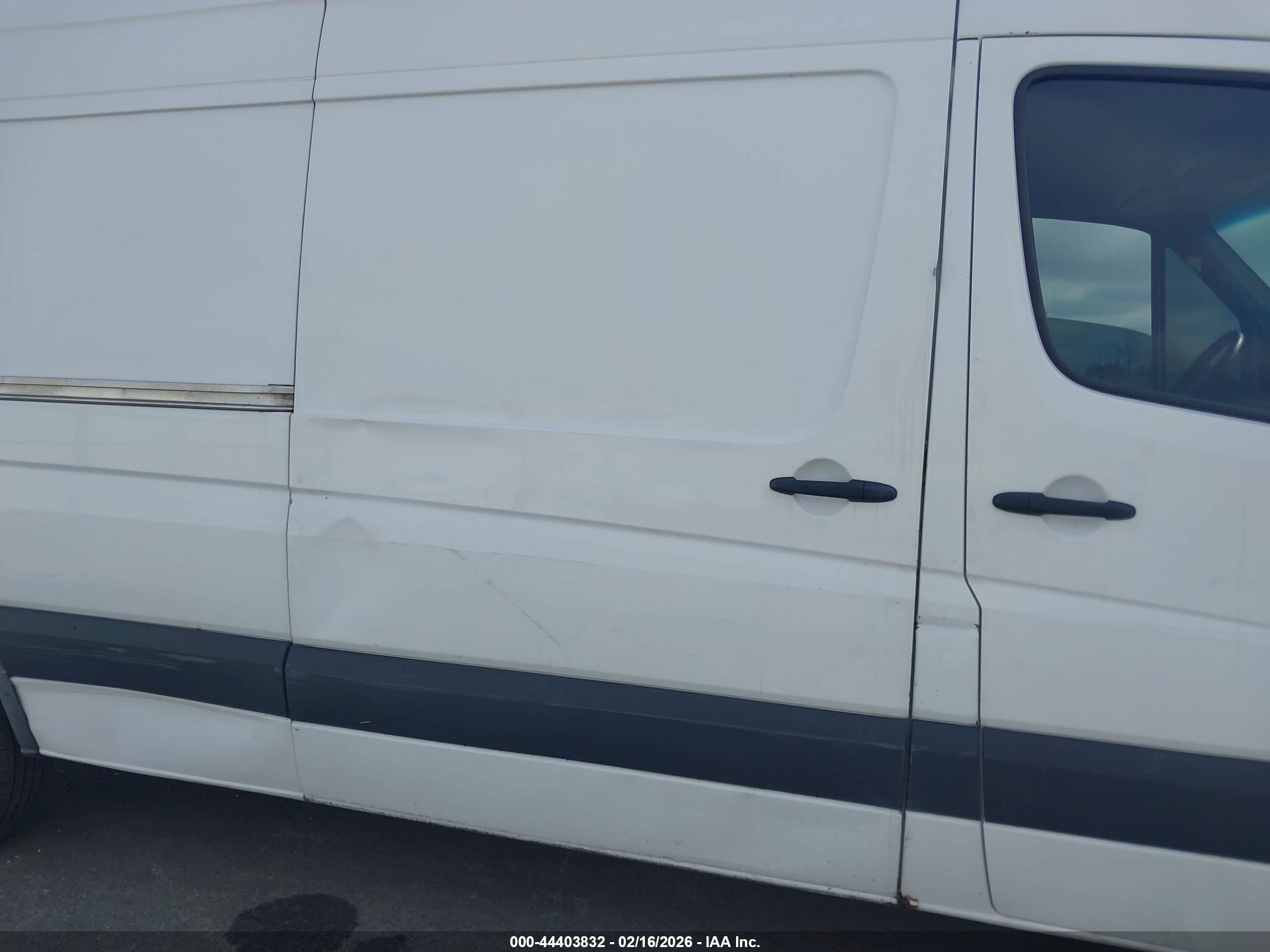 MERCEDES-BENZ SPRINTER image 8