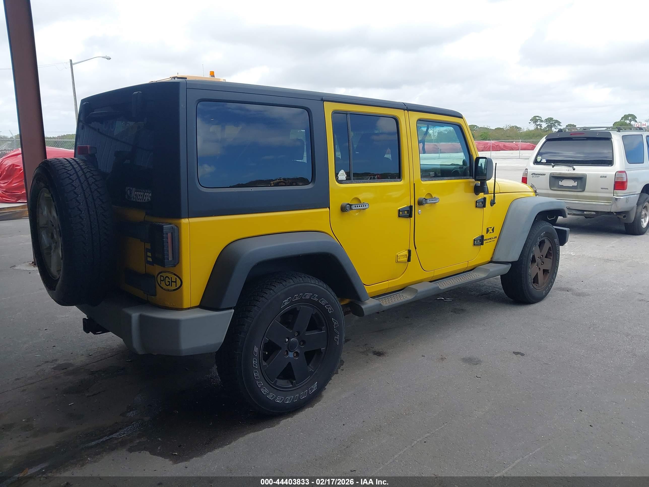 JEEP WRANGLER image 4