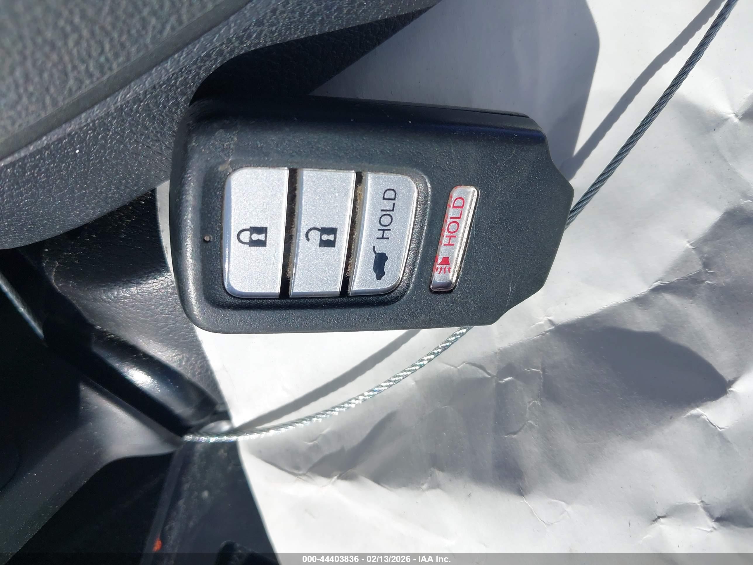 HONDA CR-V image 11