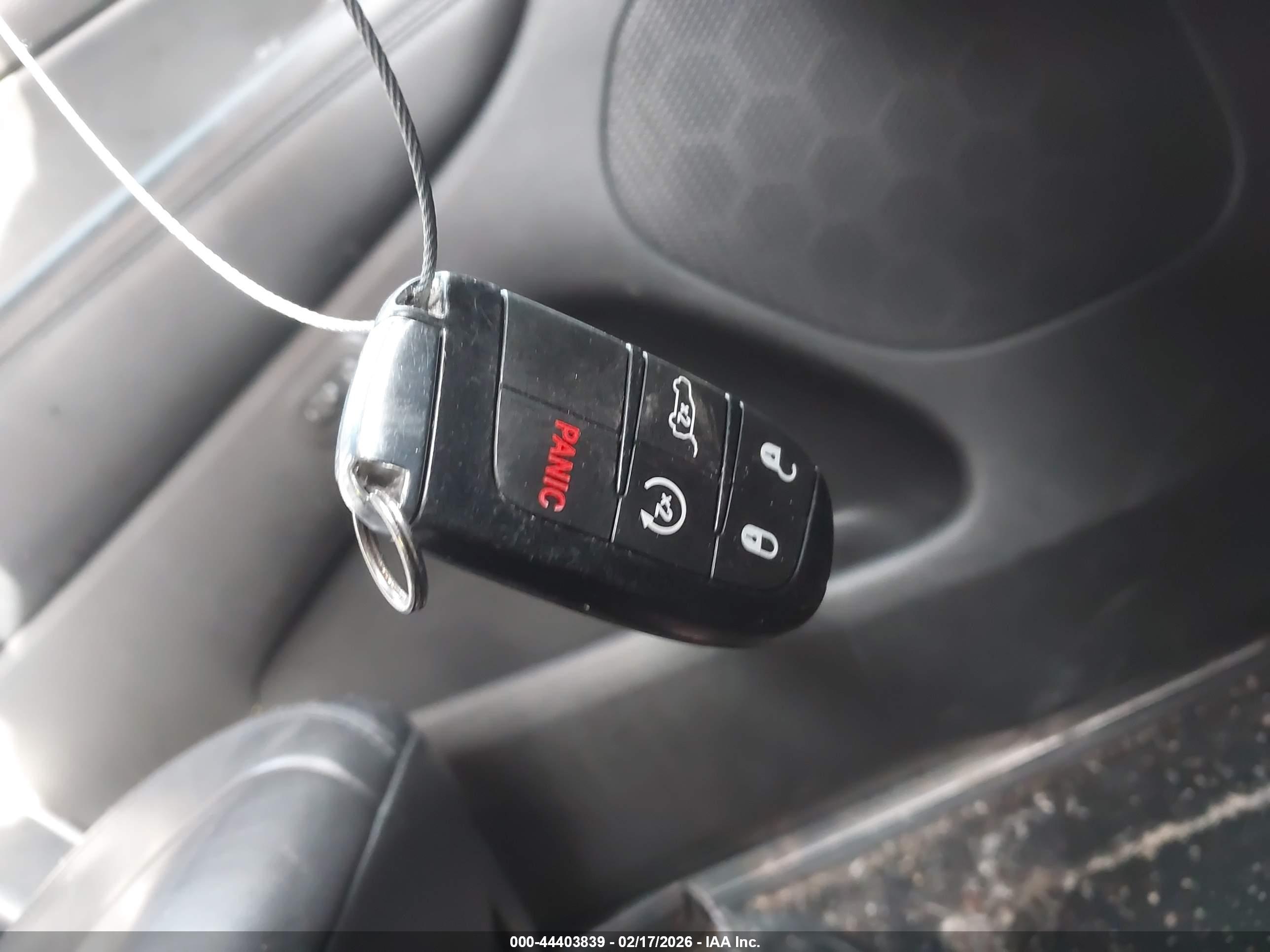 JEEP GRAND image 11