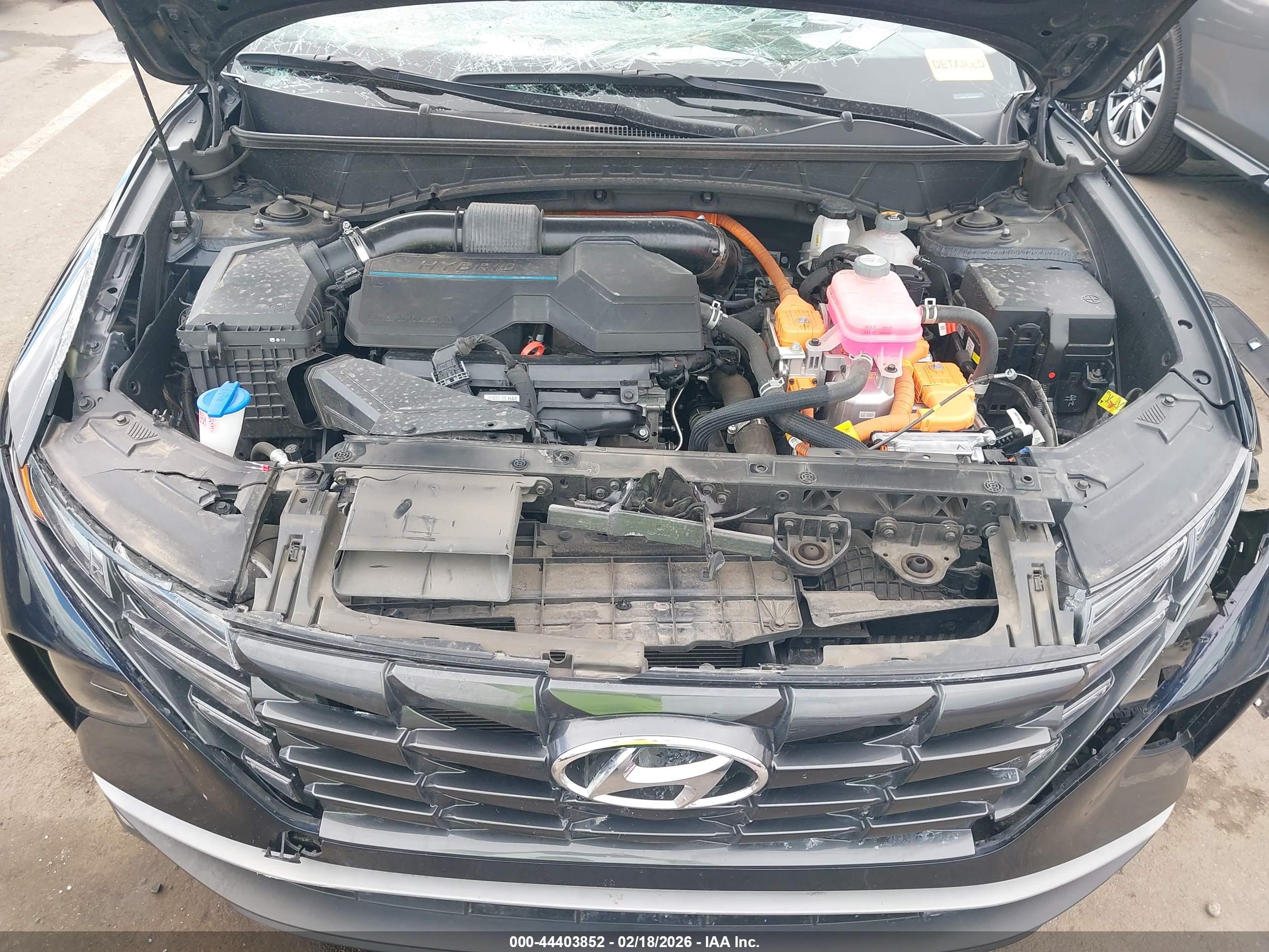HYUNDAI TUCSON image 10
