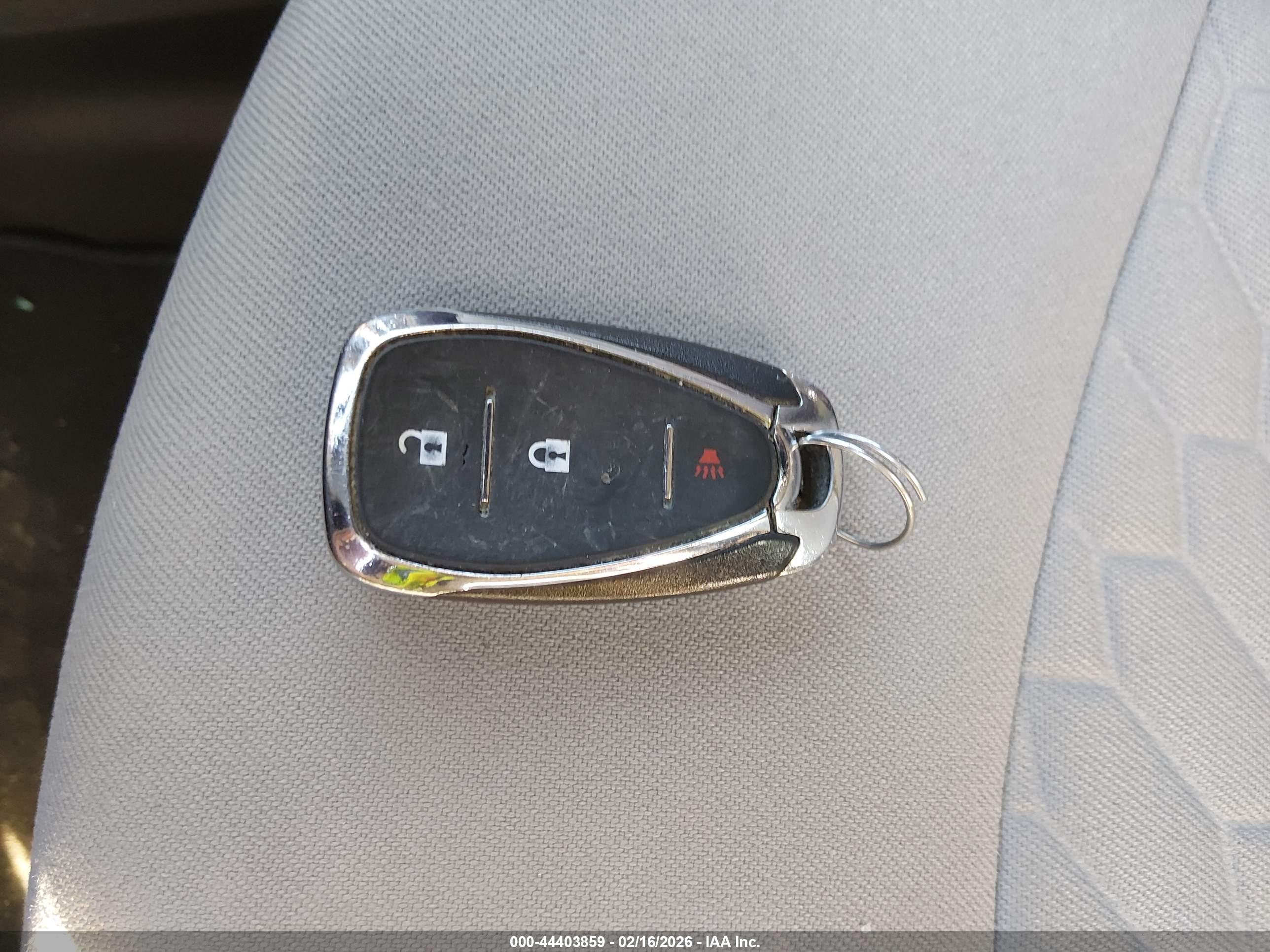 CHEVROLET EQUINOX image 11
