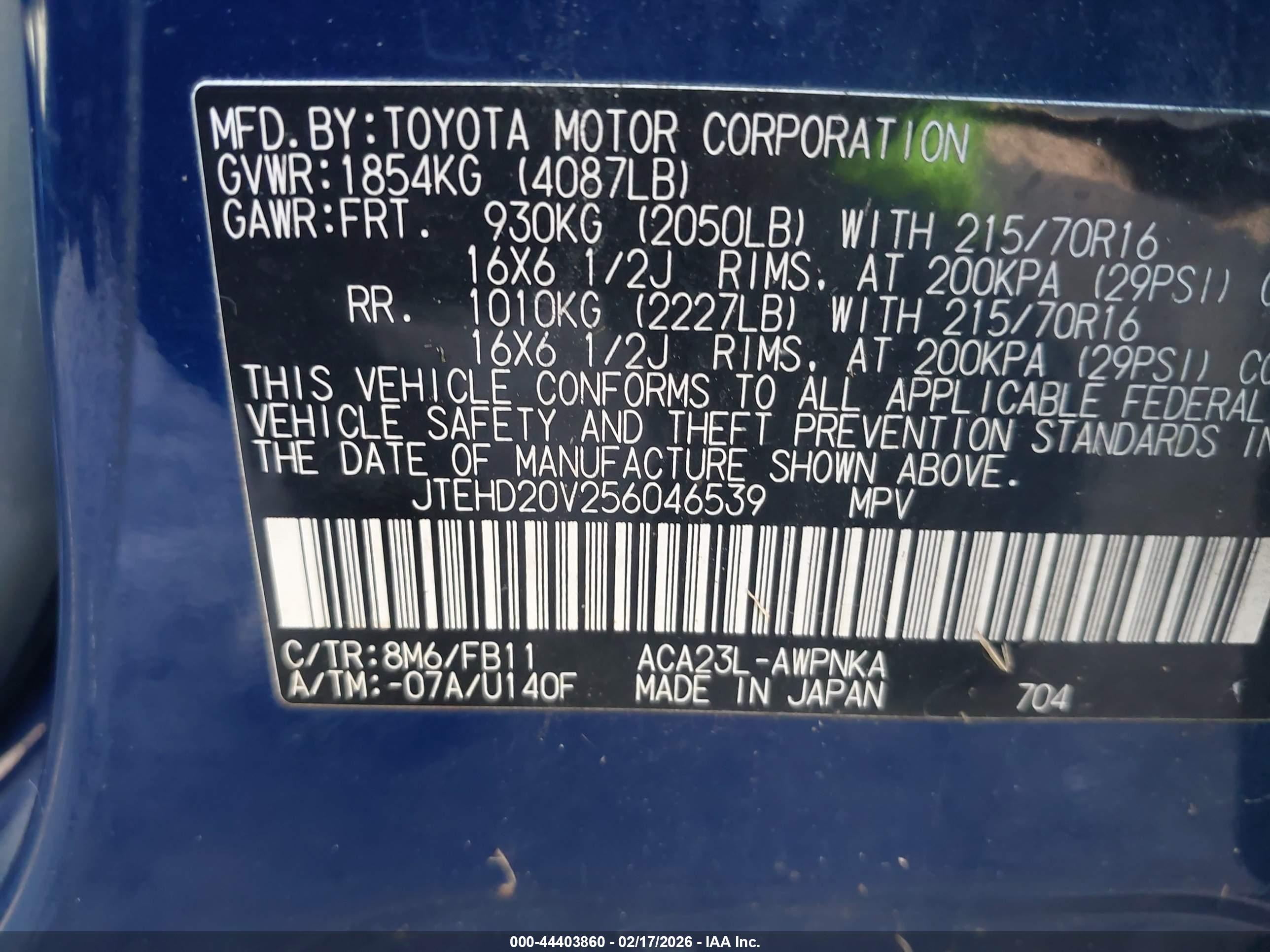 TOYOTA RAV4 image 9