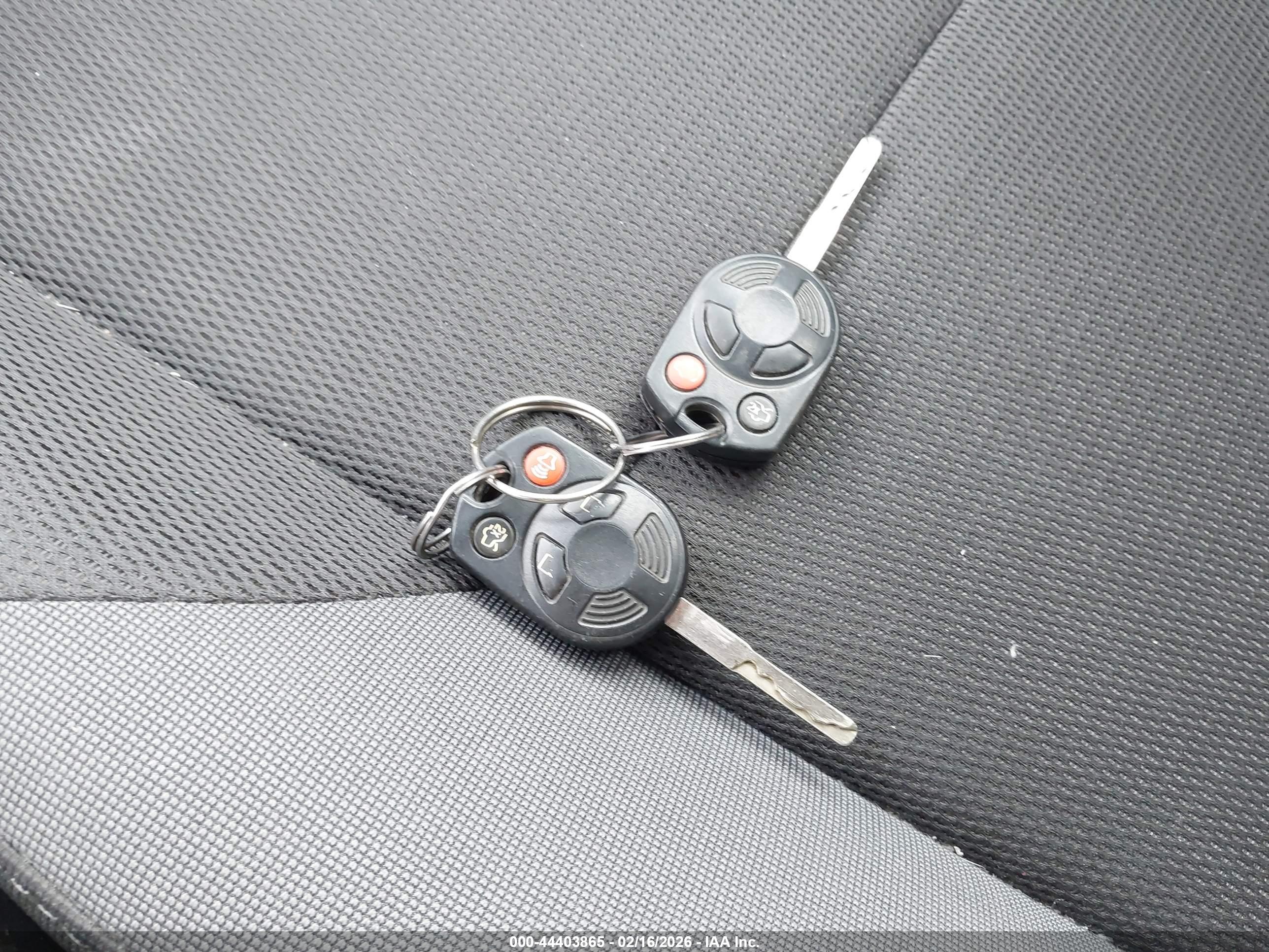 FORD FOCUS image 11