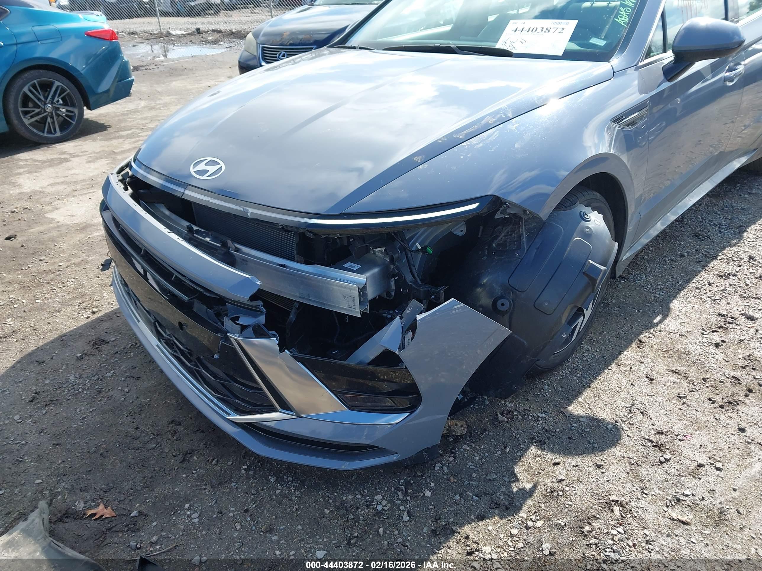 HYUNDAI SONATA image 6