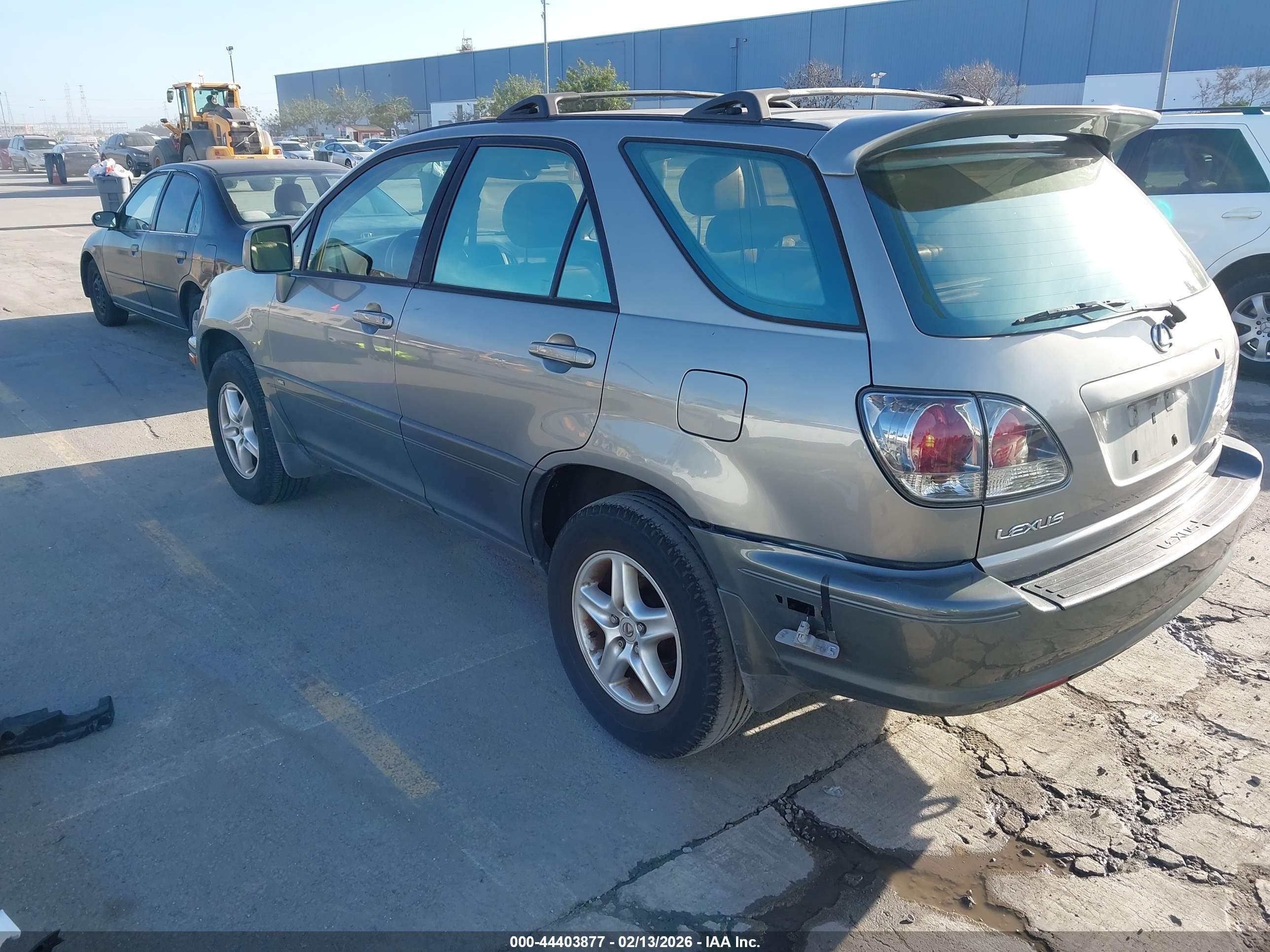 LEXUS RX image 3