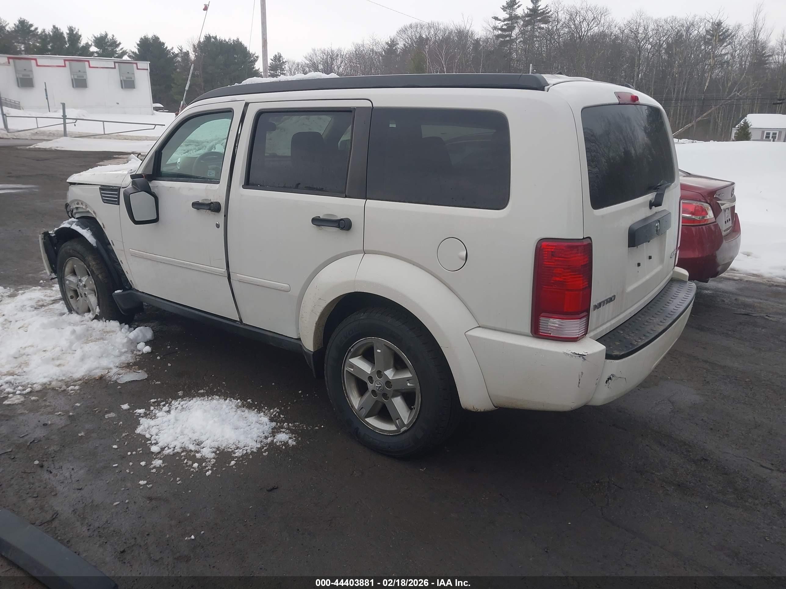 DODGE NITRO image 3