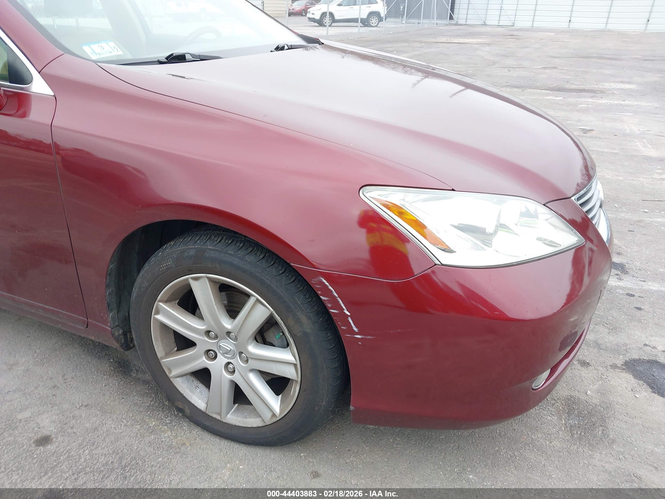 LEXUS ES image 6