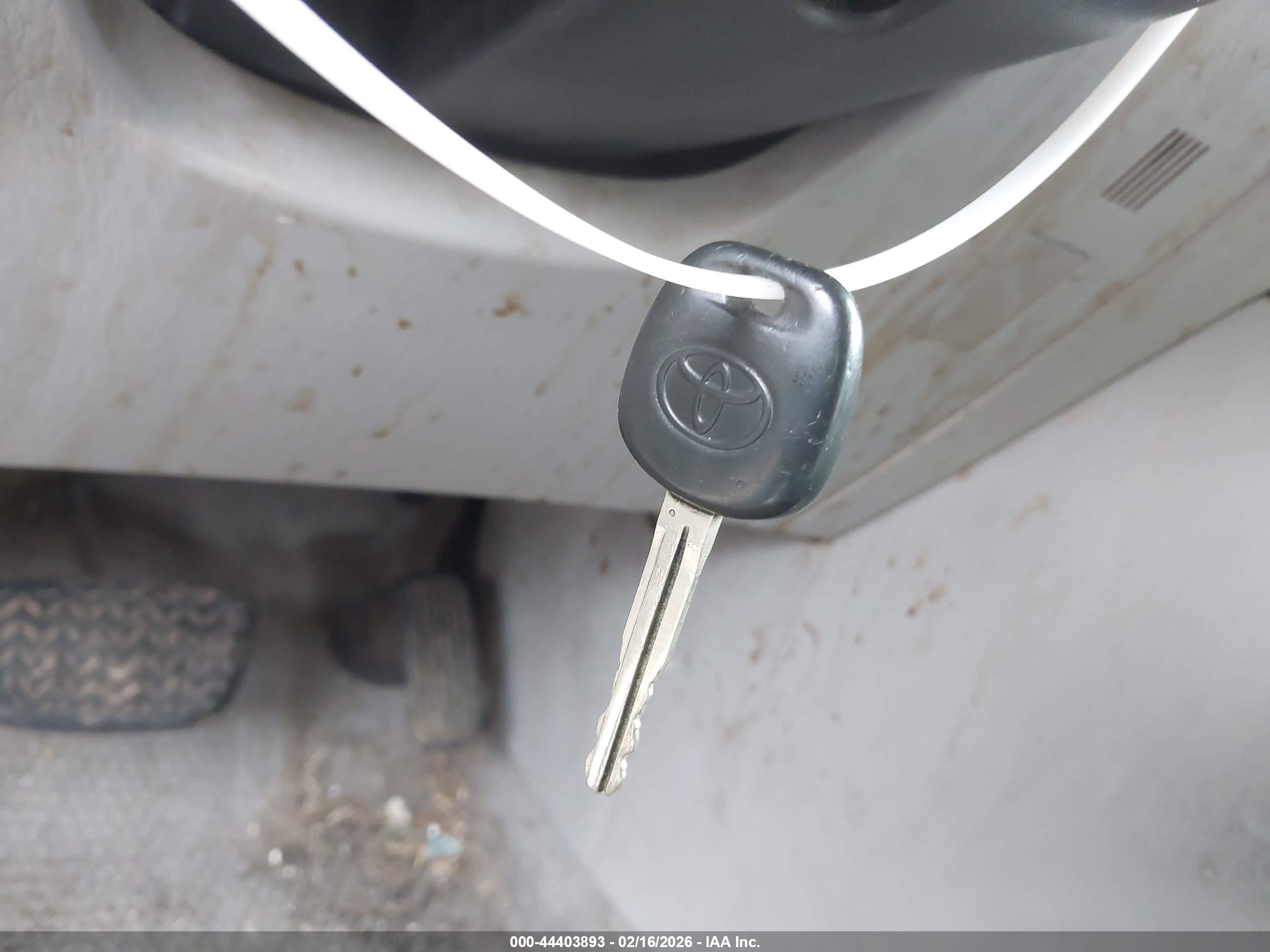 TOYOTA HIGHLANDER image 11