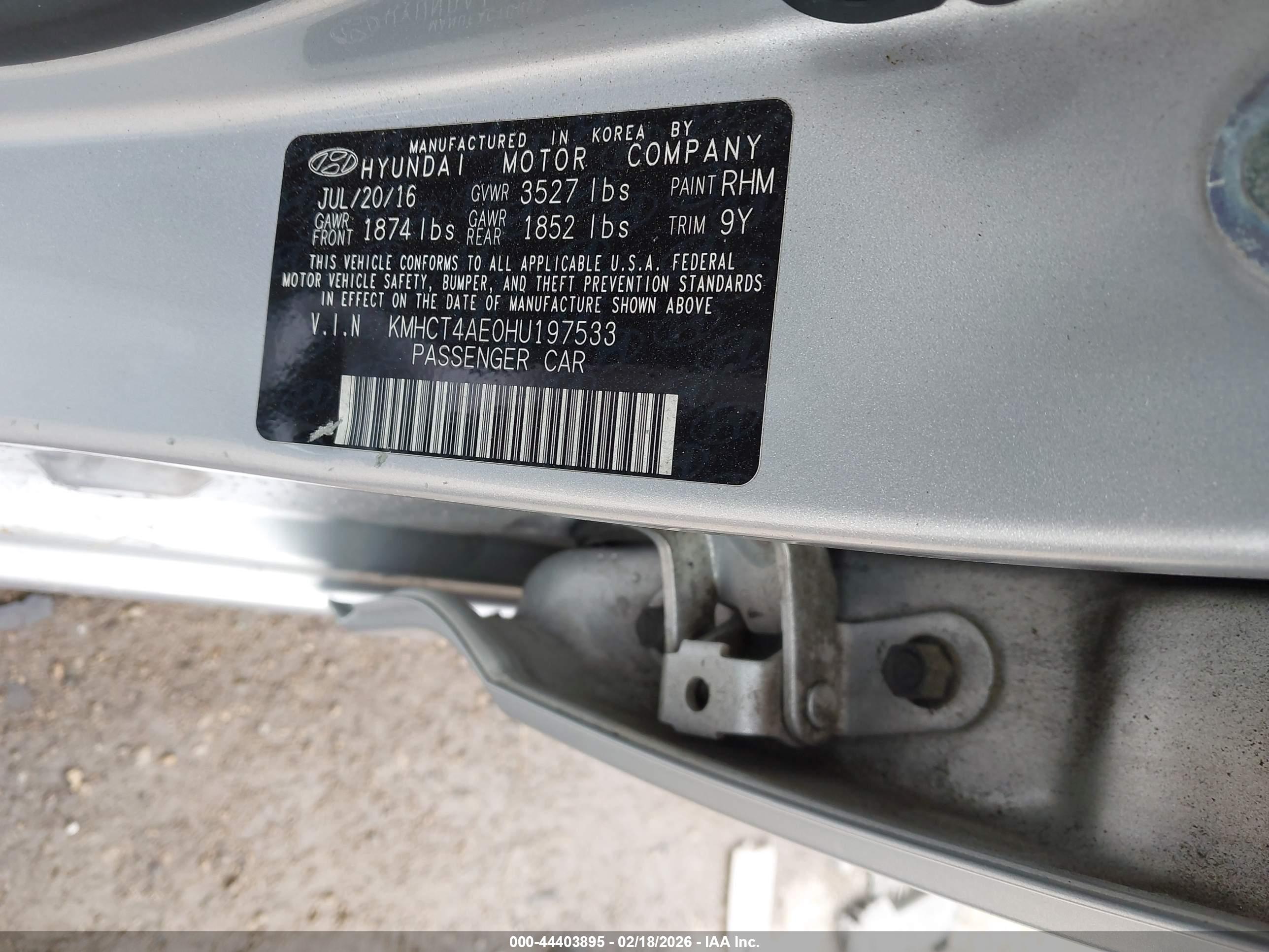 HYUNDAI ACCENT image 9