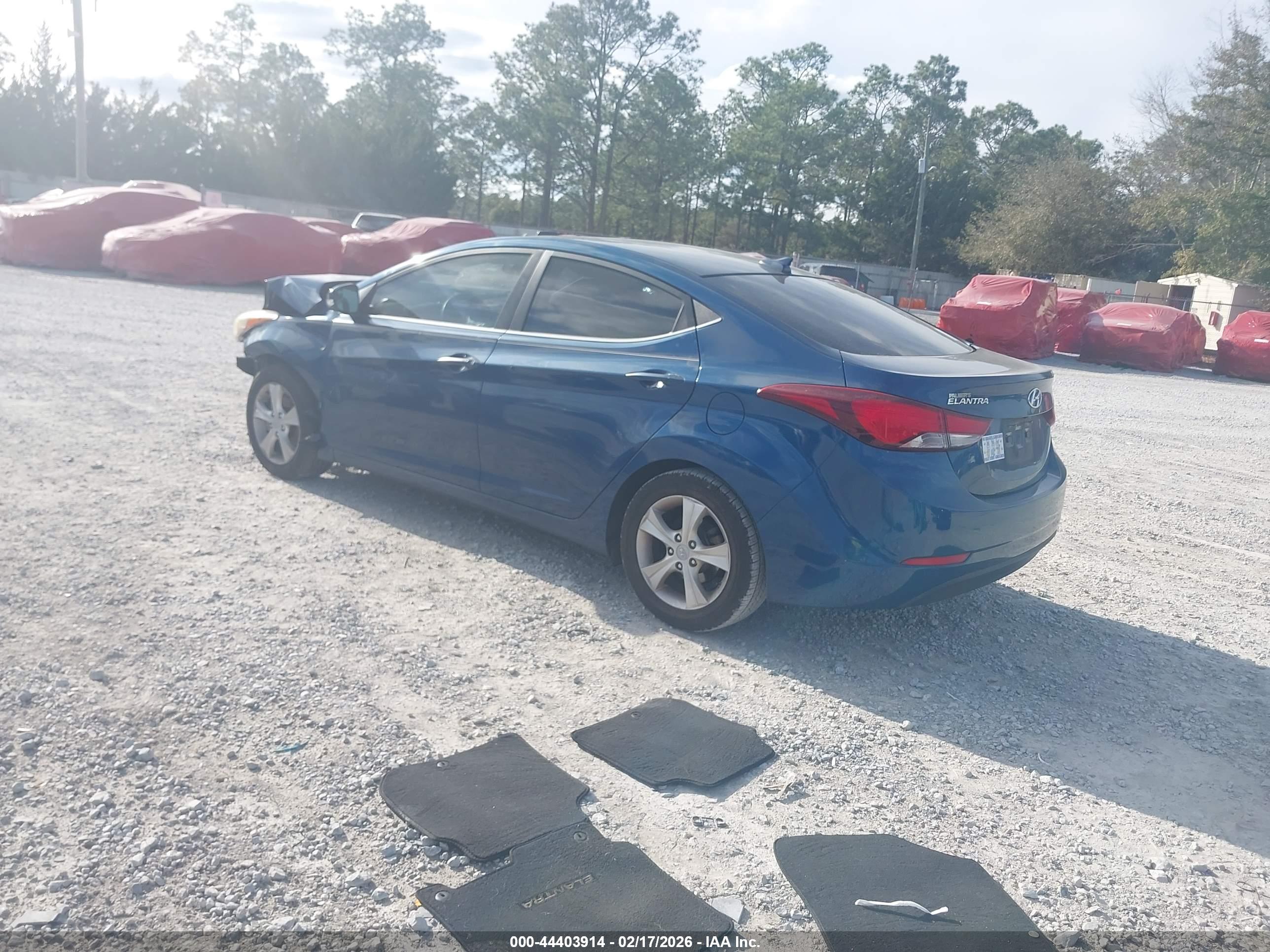 HYUNDAI ELANTRA image 3