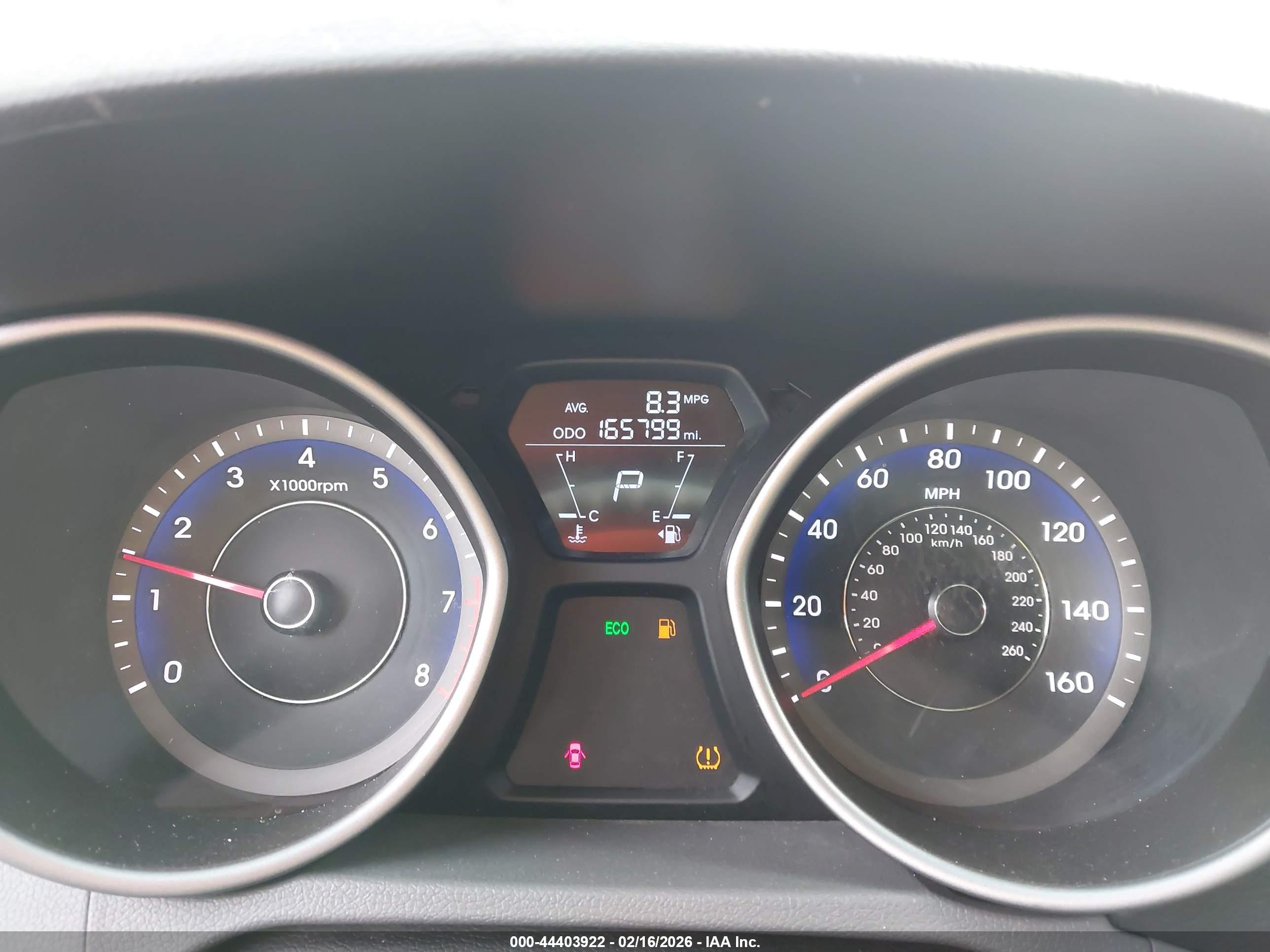HYUNDAI ELANTRA image 7