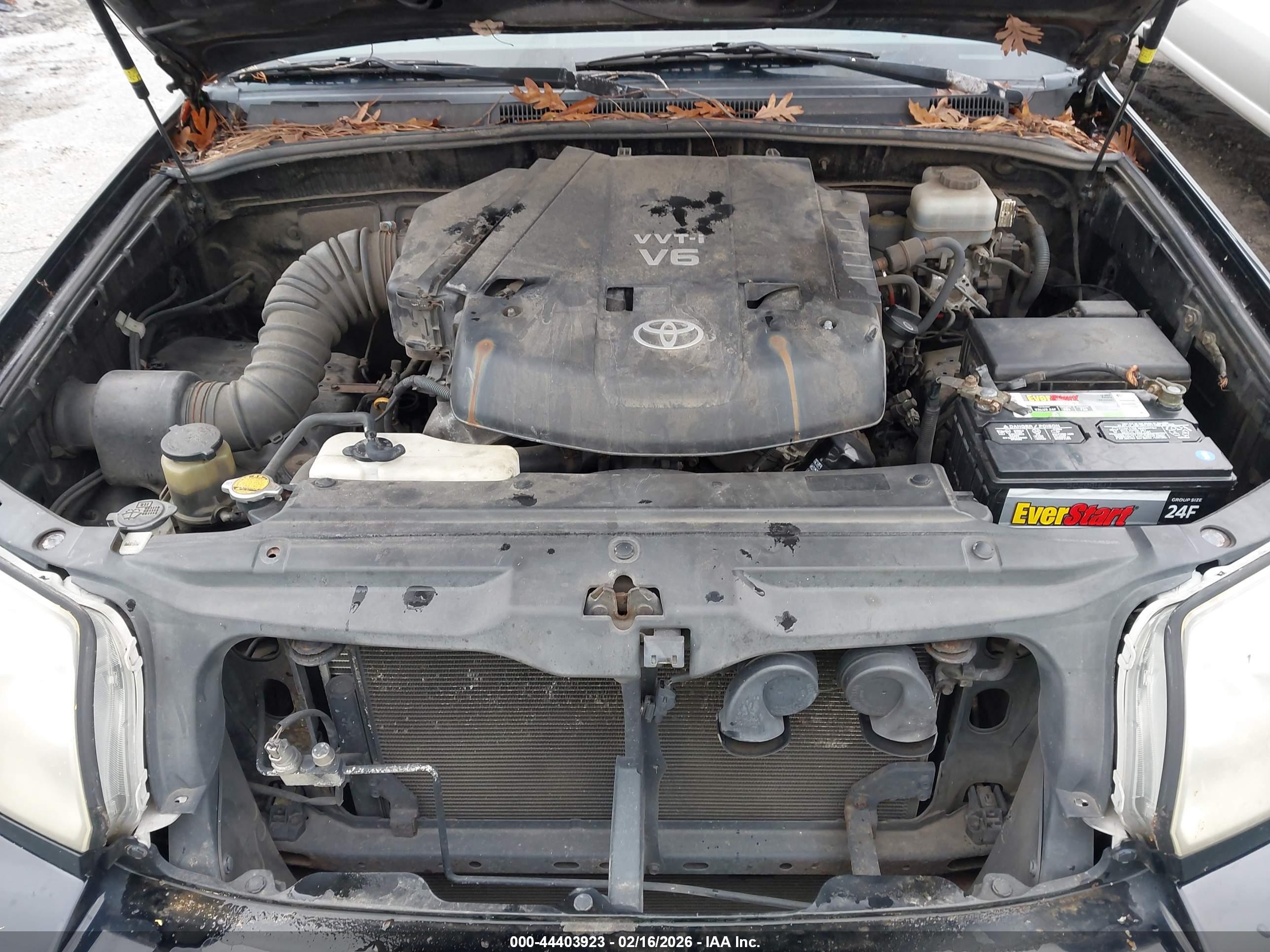 TOYOTA 4RUNNER image 10
