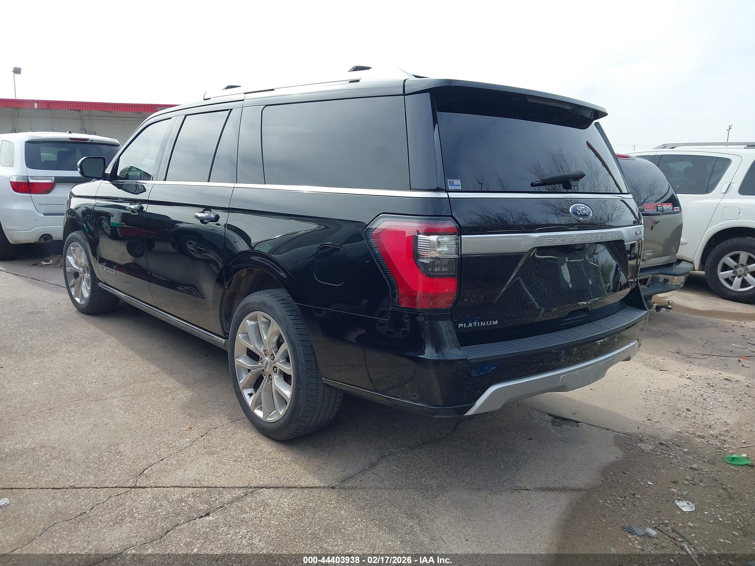 FORD EXPEDITION image 3