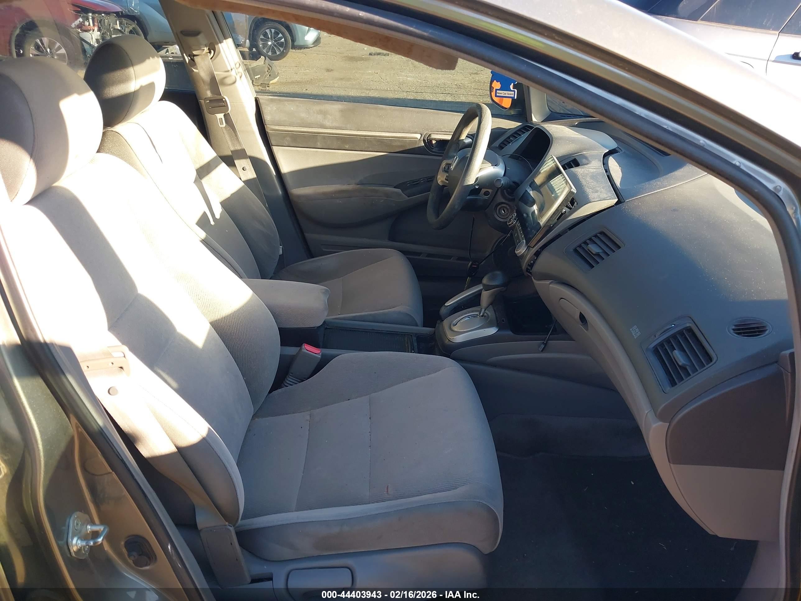 HONDA CIVIC image 5