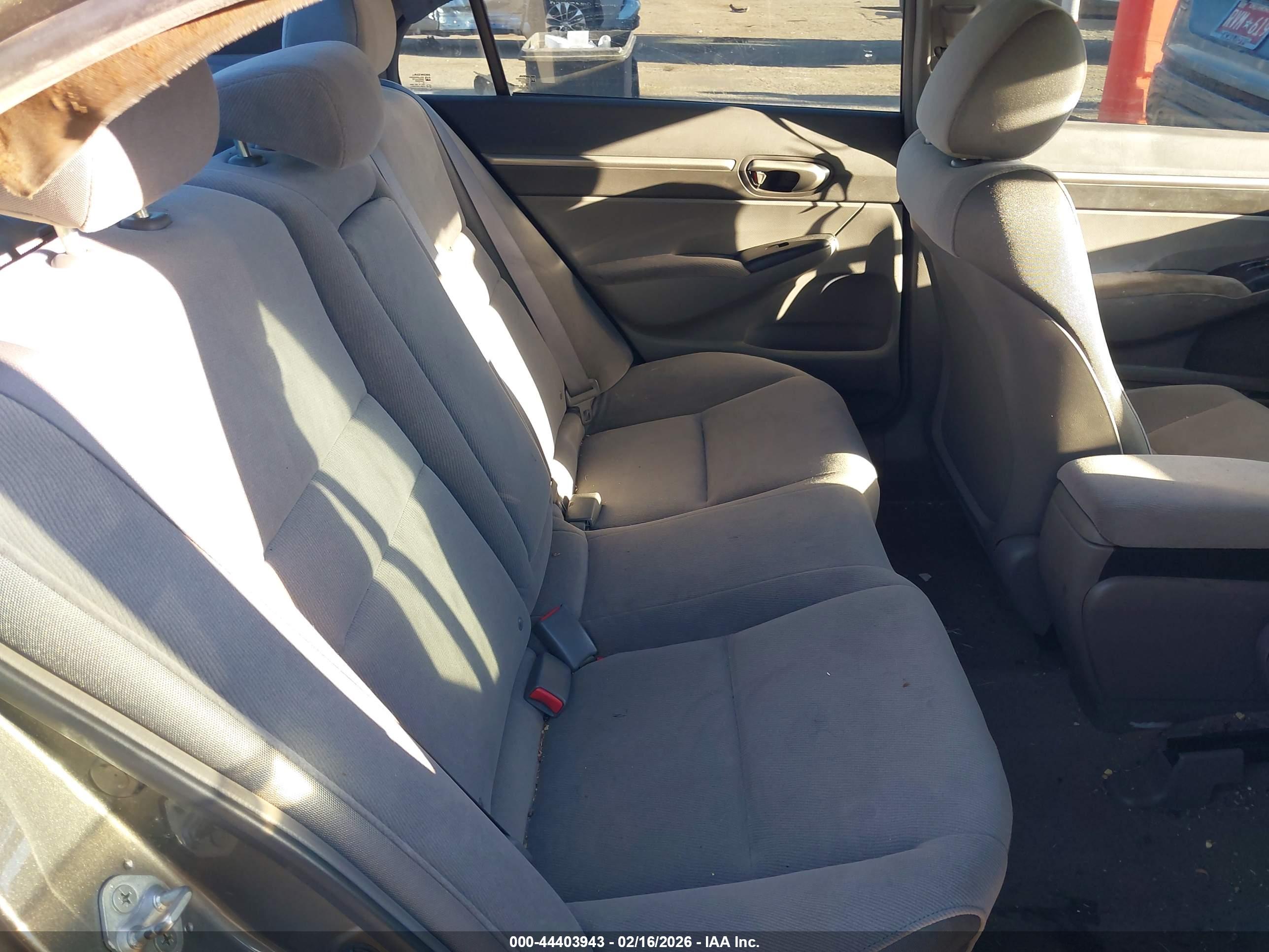 HONDA CIVIC image 8