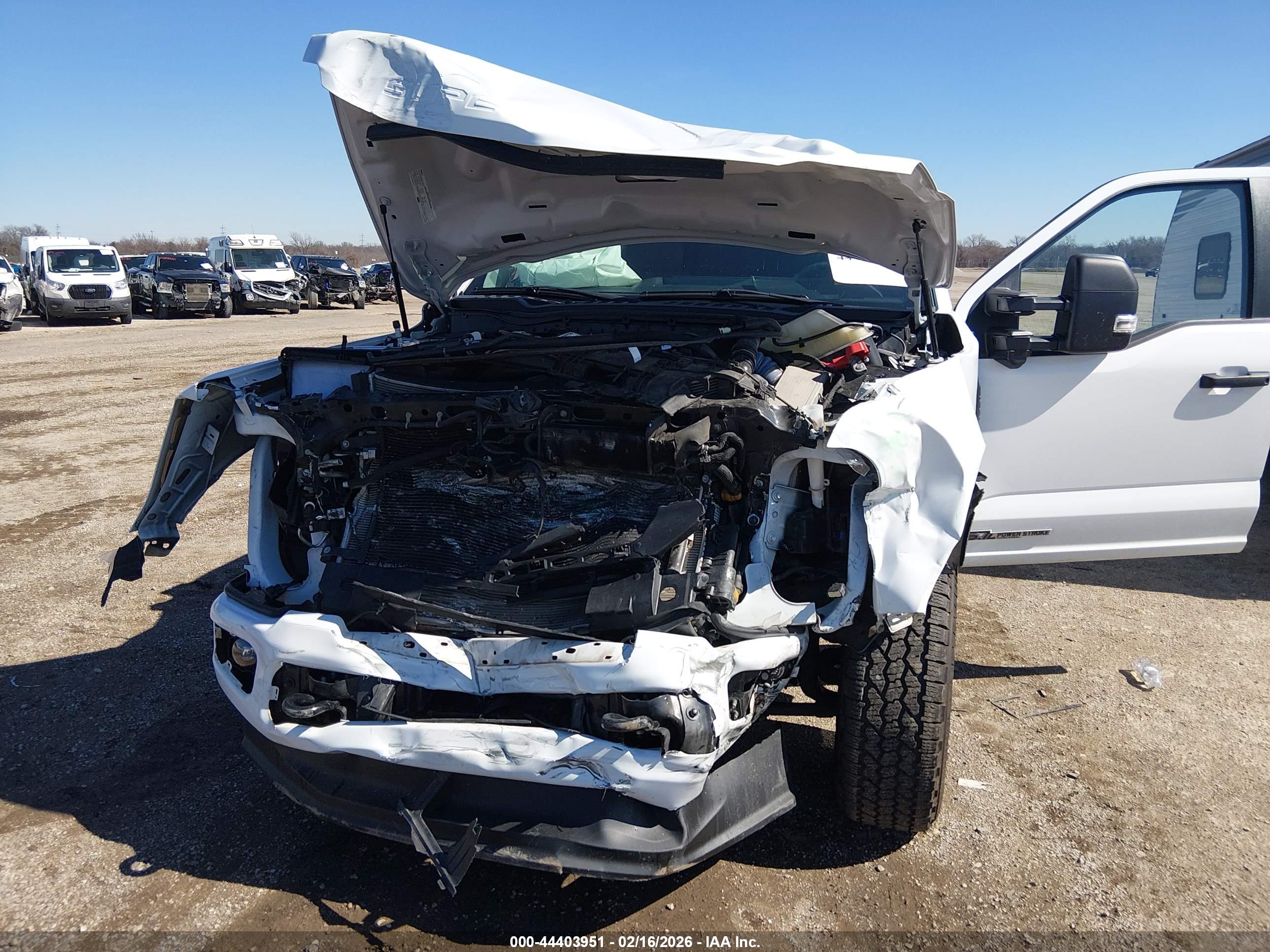 FORD F-250 image 6