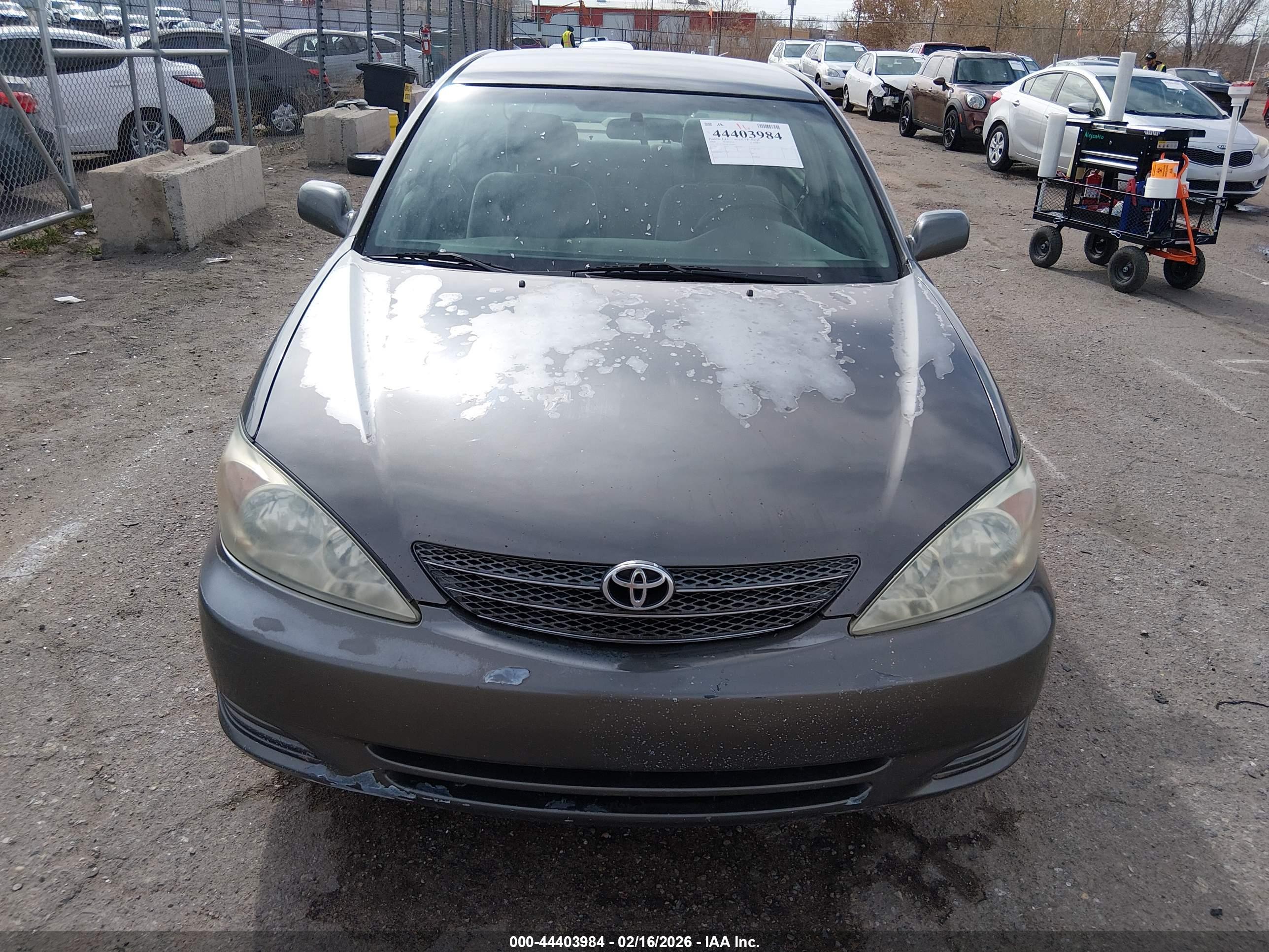 TOYOTA CAMRY image 6