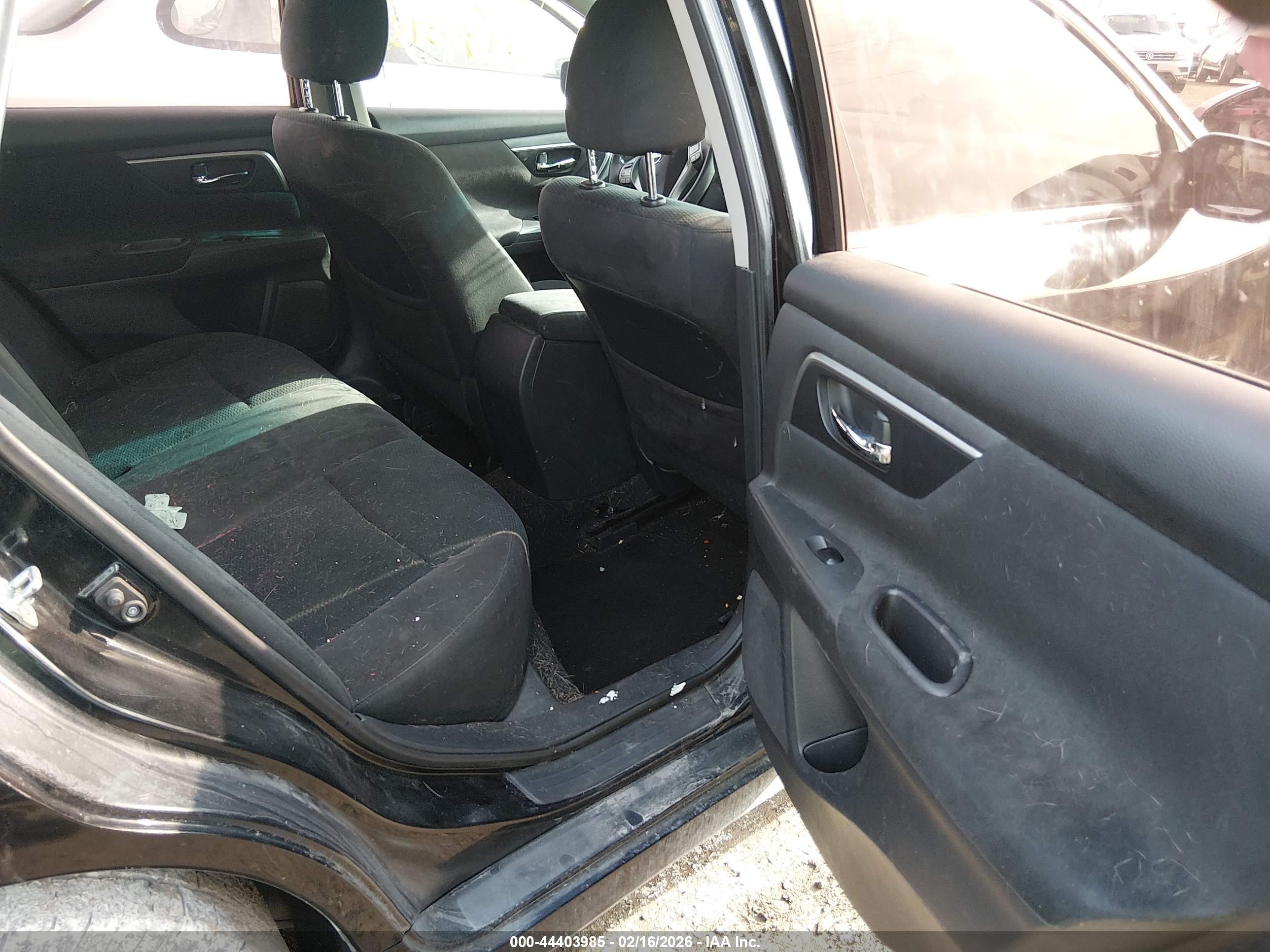 NISSAN ALTIMA image 8