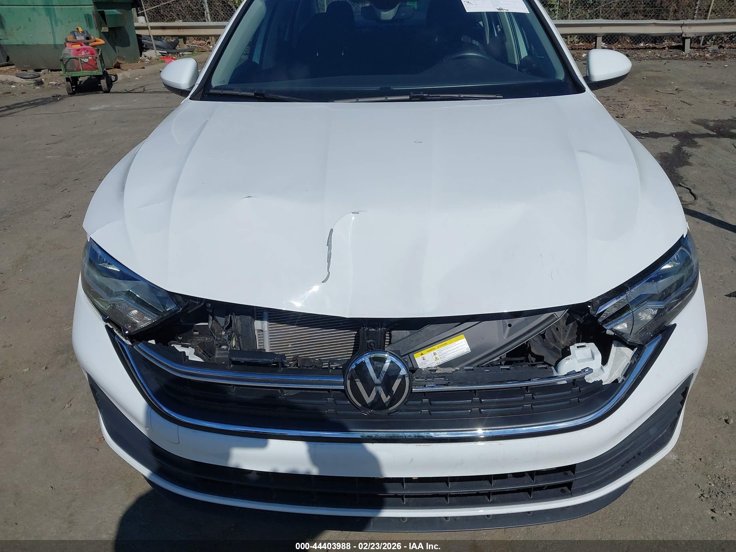 VOLKSWAGEN JETTA image 6
