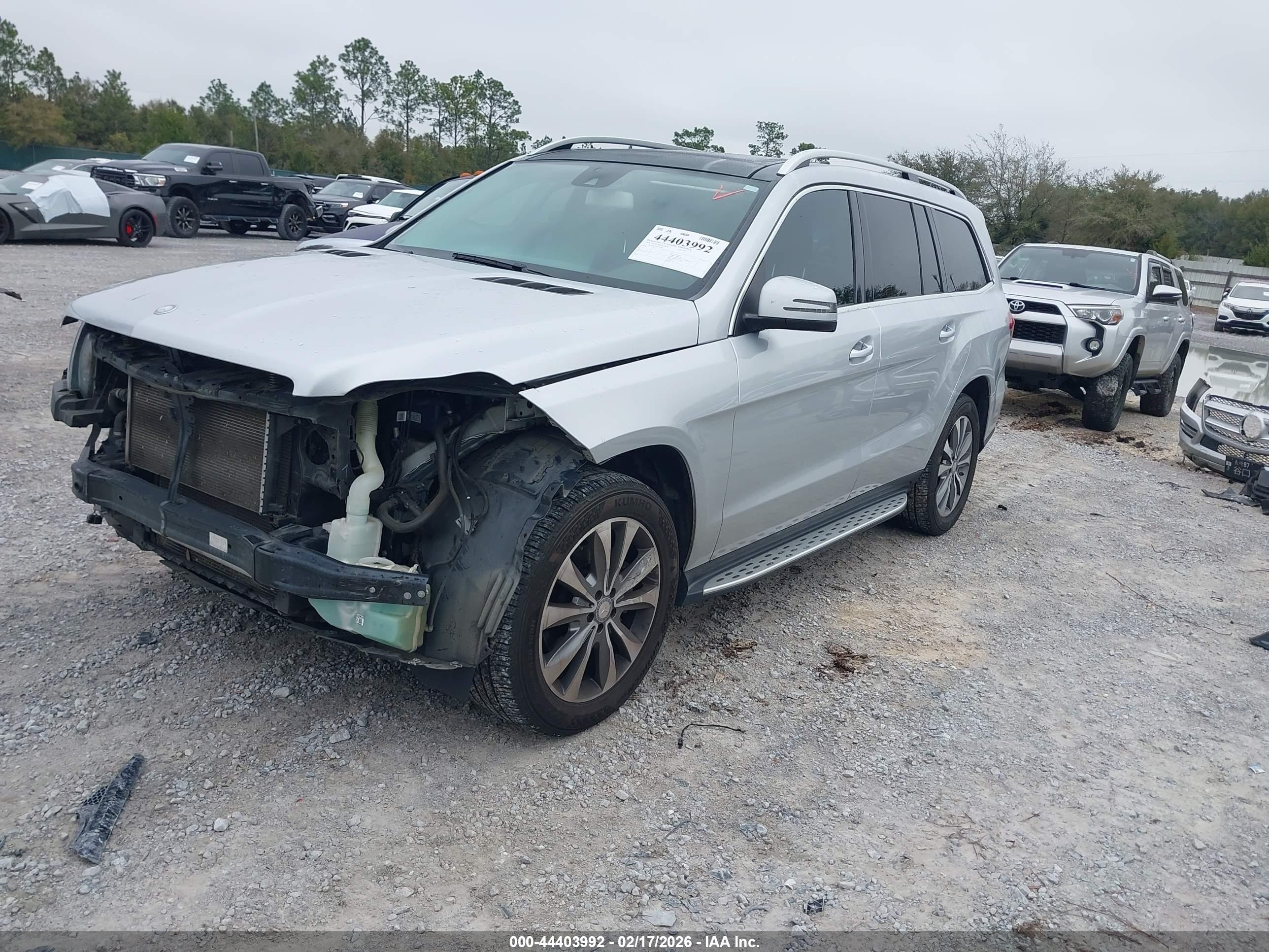 MERCEDES-BENZ GL image 2