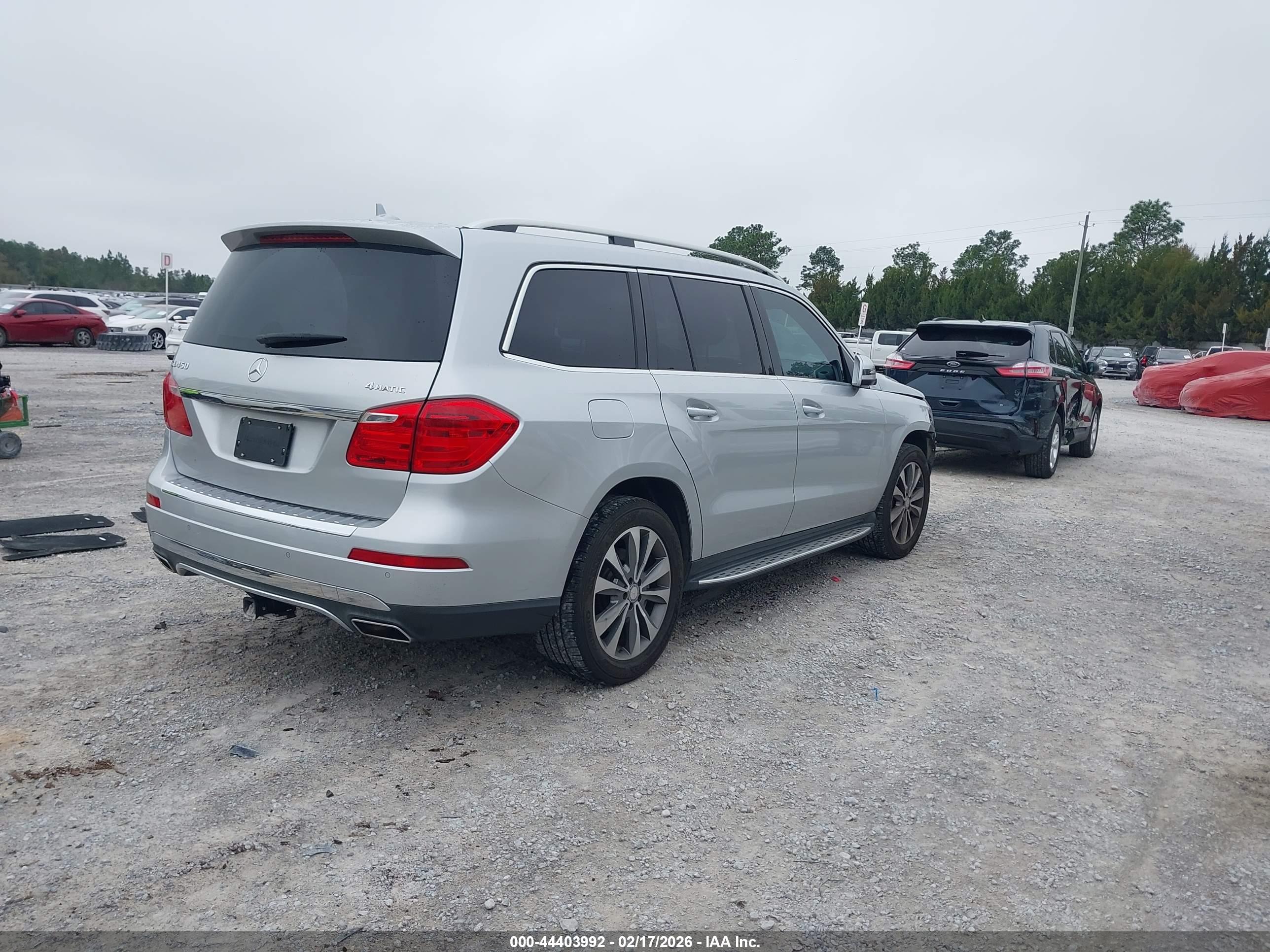 MERCEDES-BENZ GL image 4