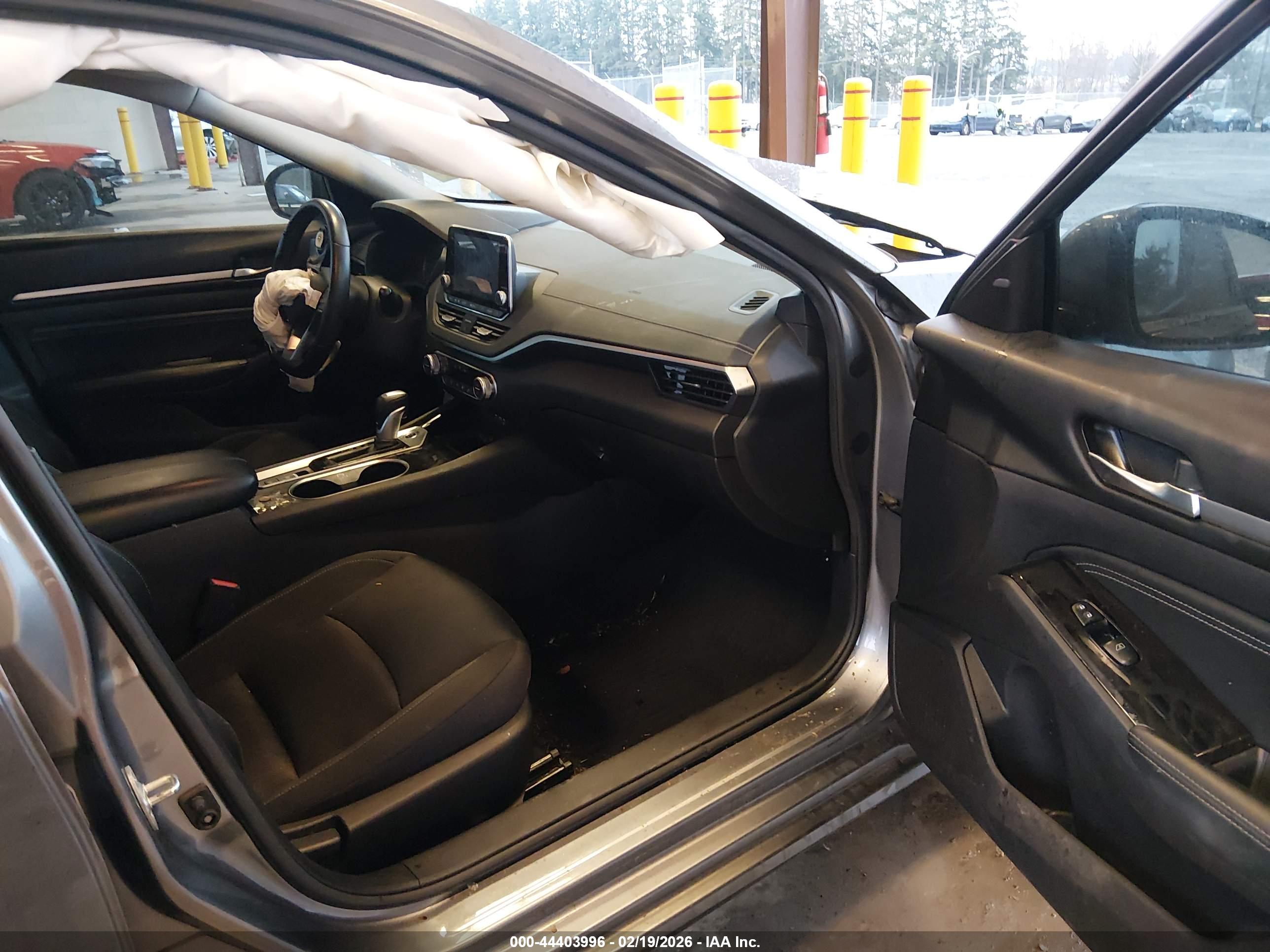 NISSAN ALTIMA image 5