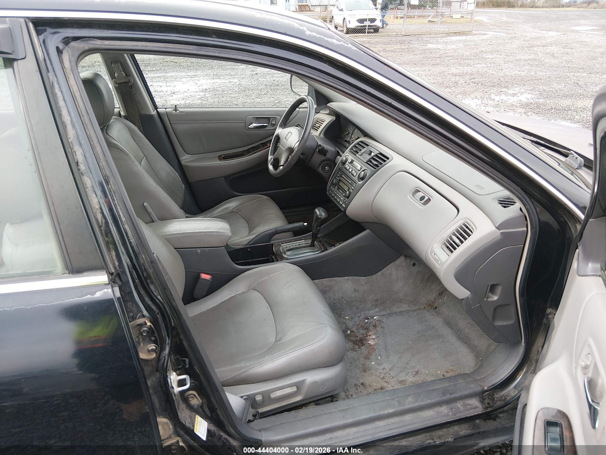 HONDA ACCORD image 5
