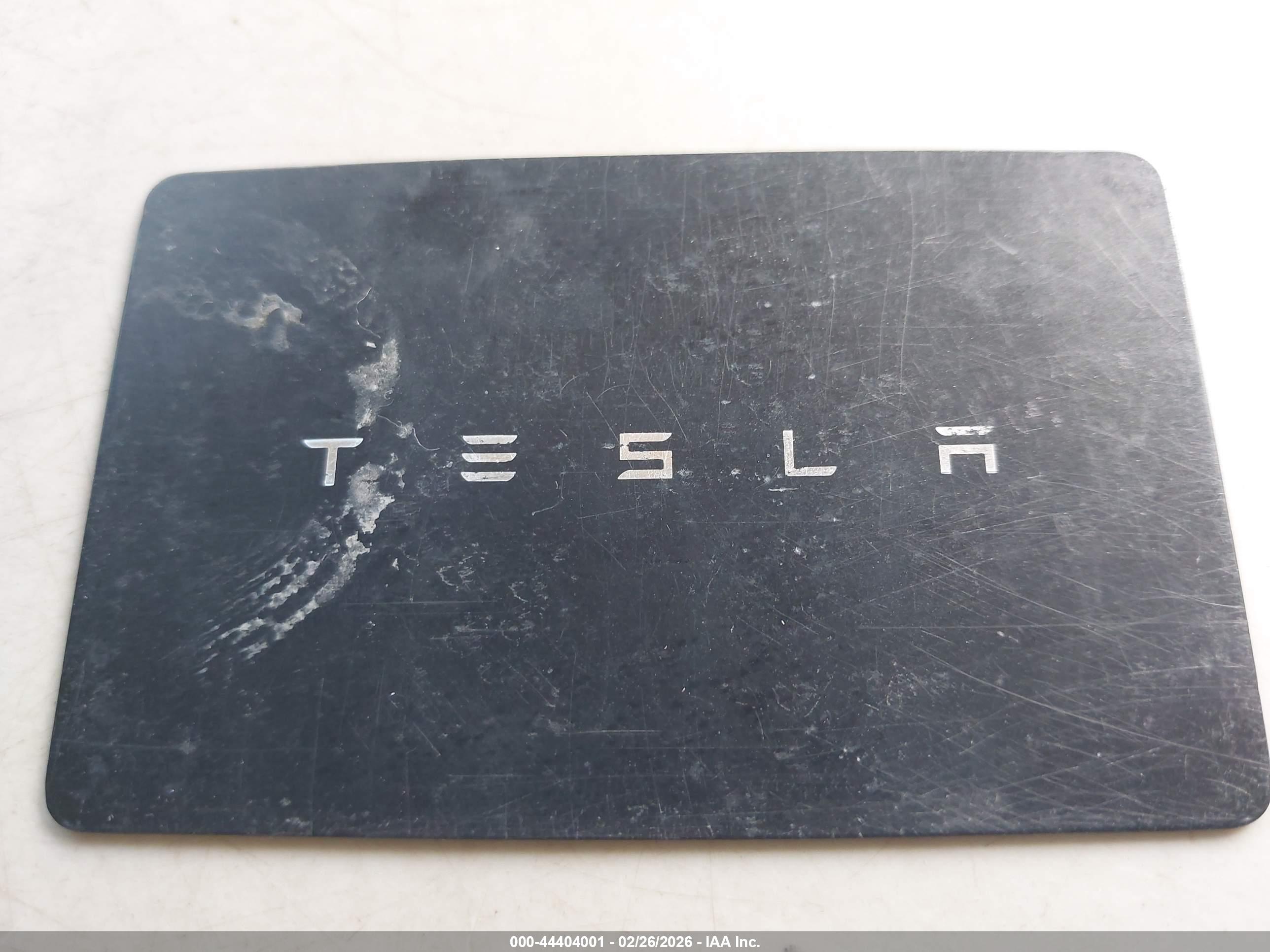 TESLA CYBERTRUCK image 11