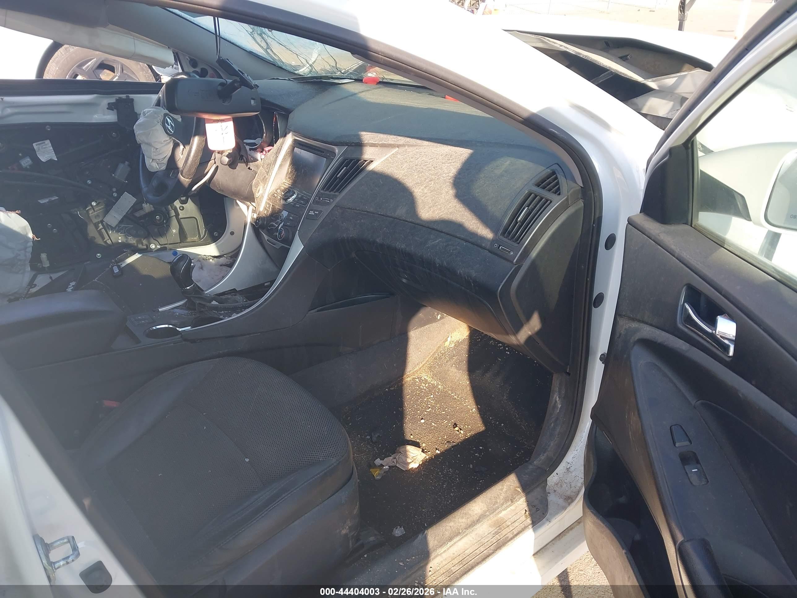 HYUNDAI SONATA image 5