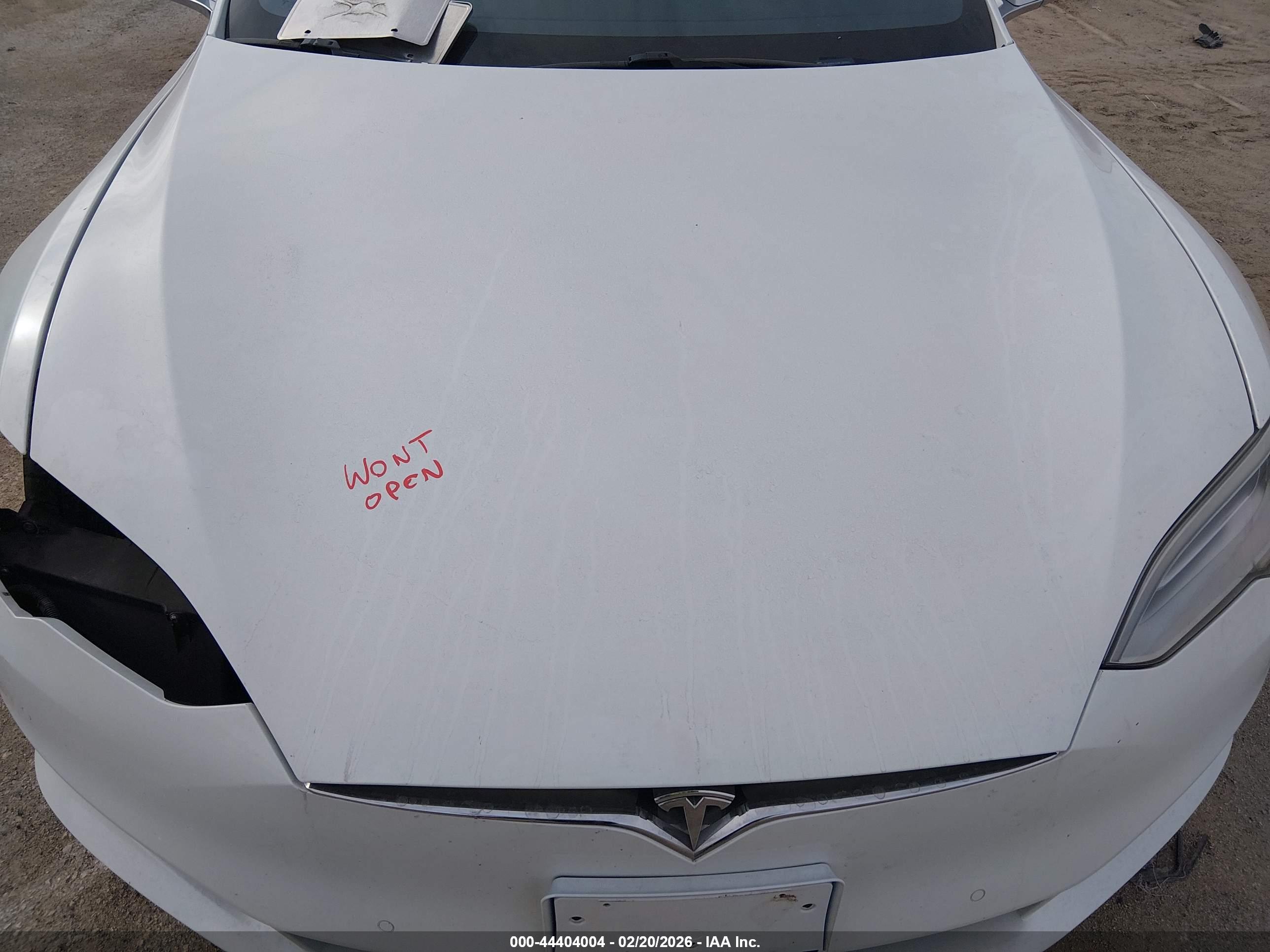 TESLA MODEL image 10