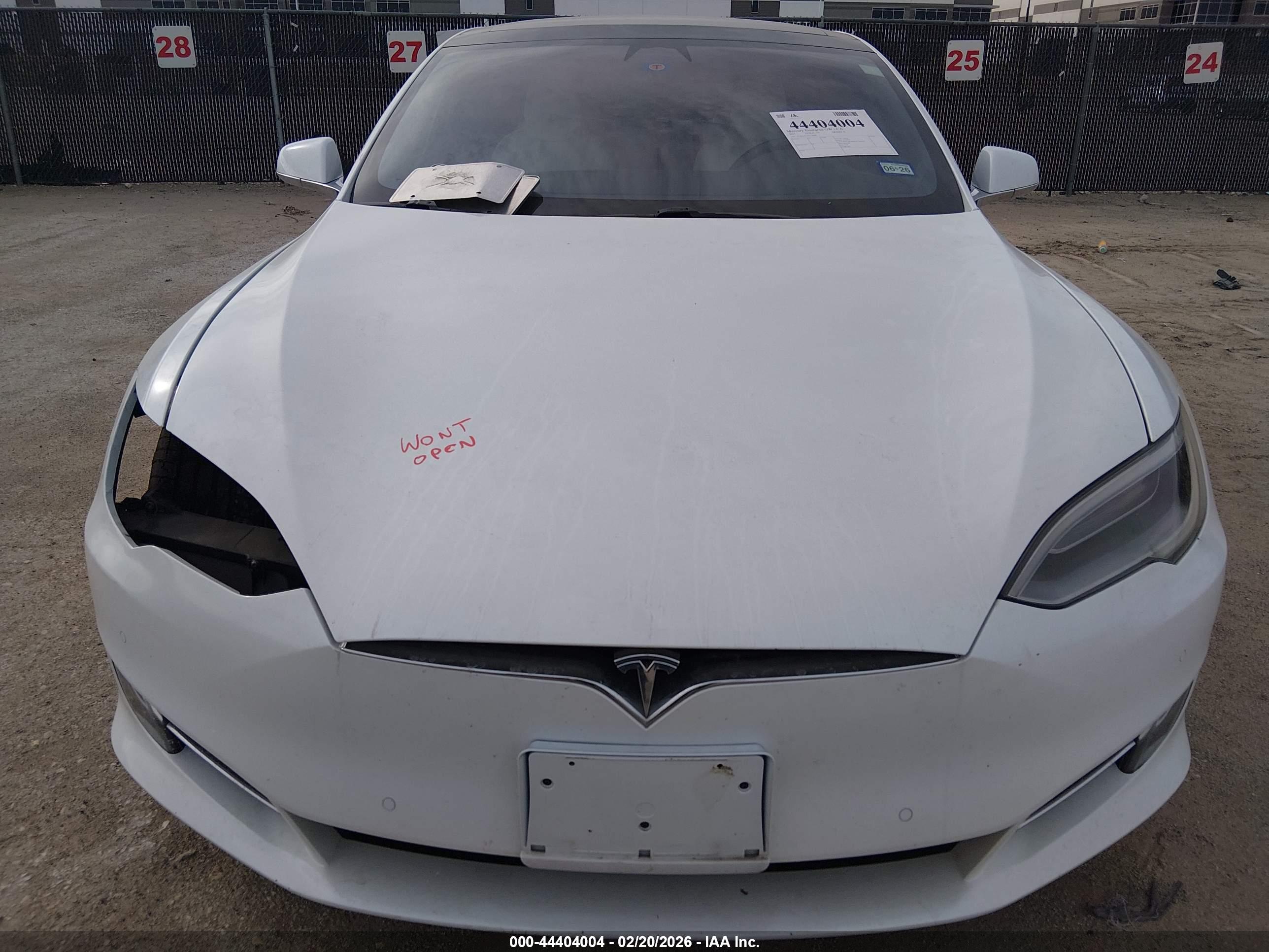 TESLA MODEL image 6