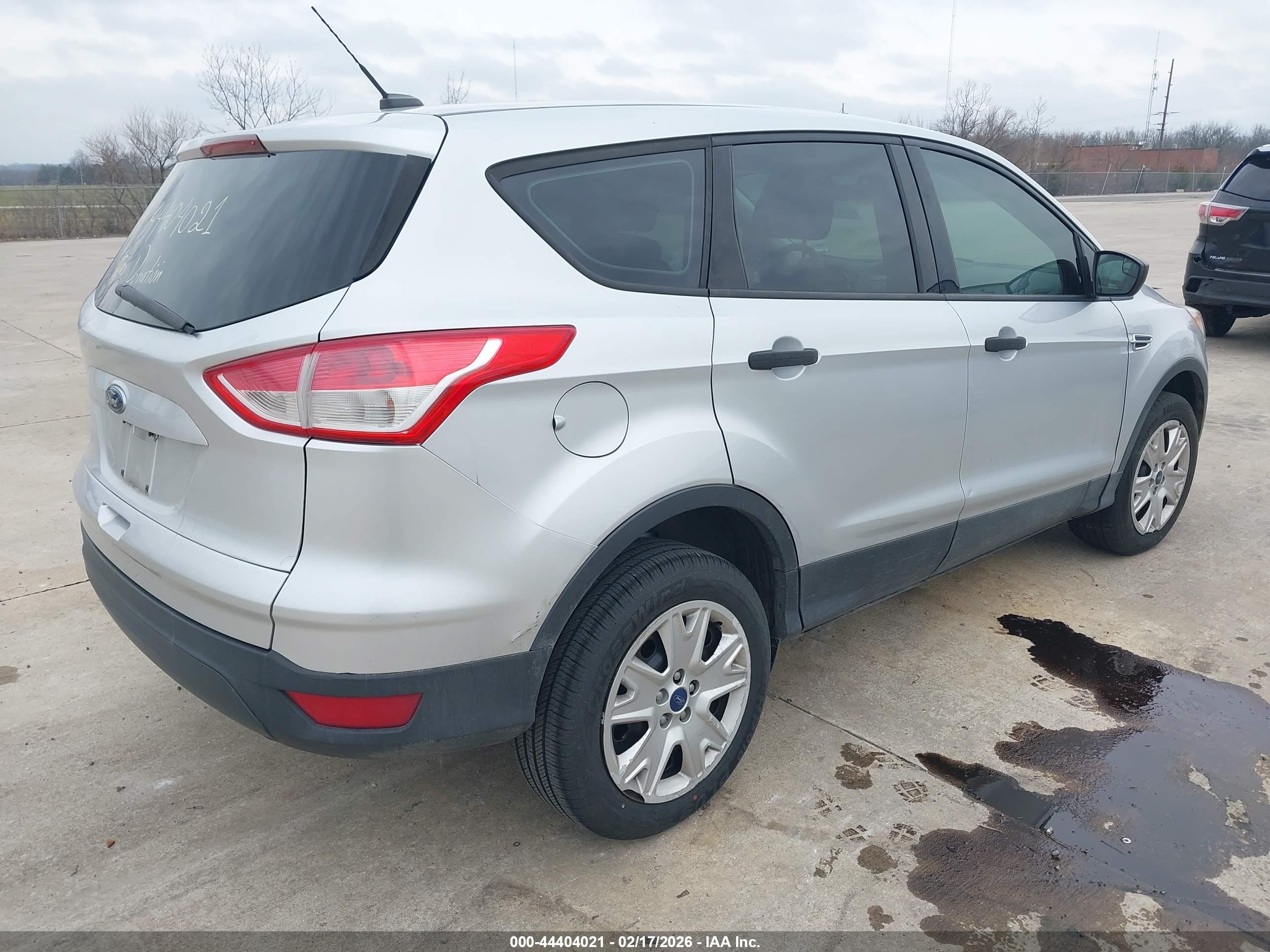 FORD ESCAPE image 4