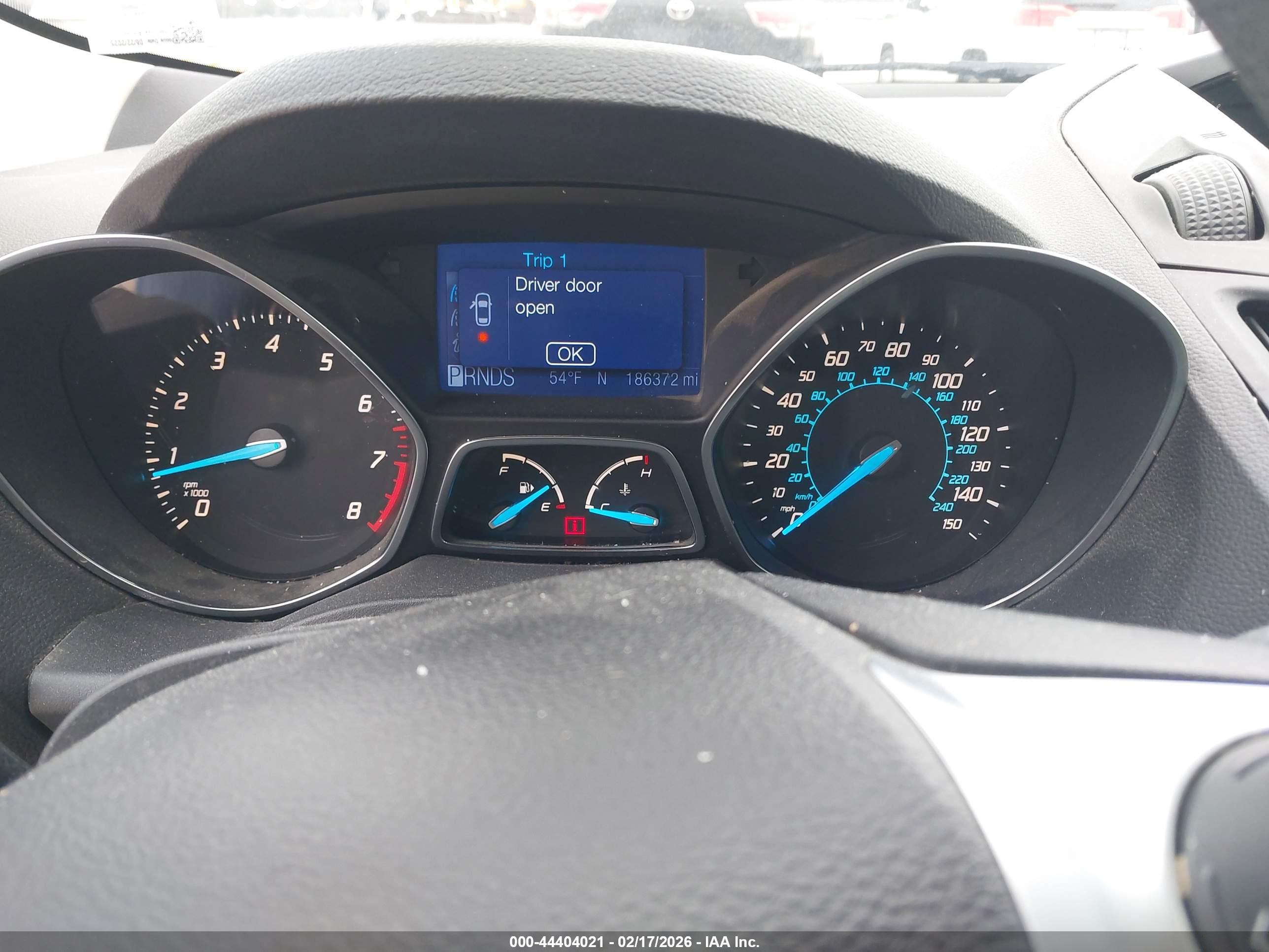 FORD ESCAPE image 7