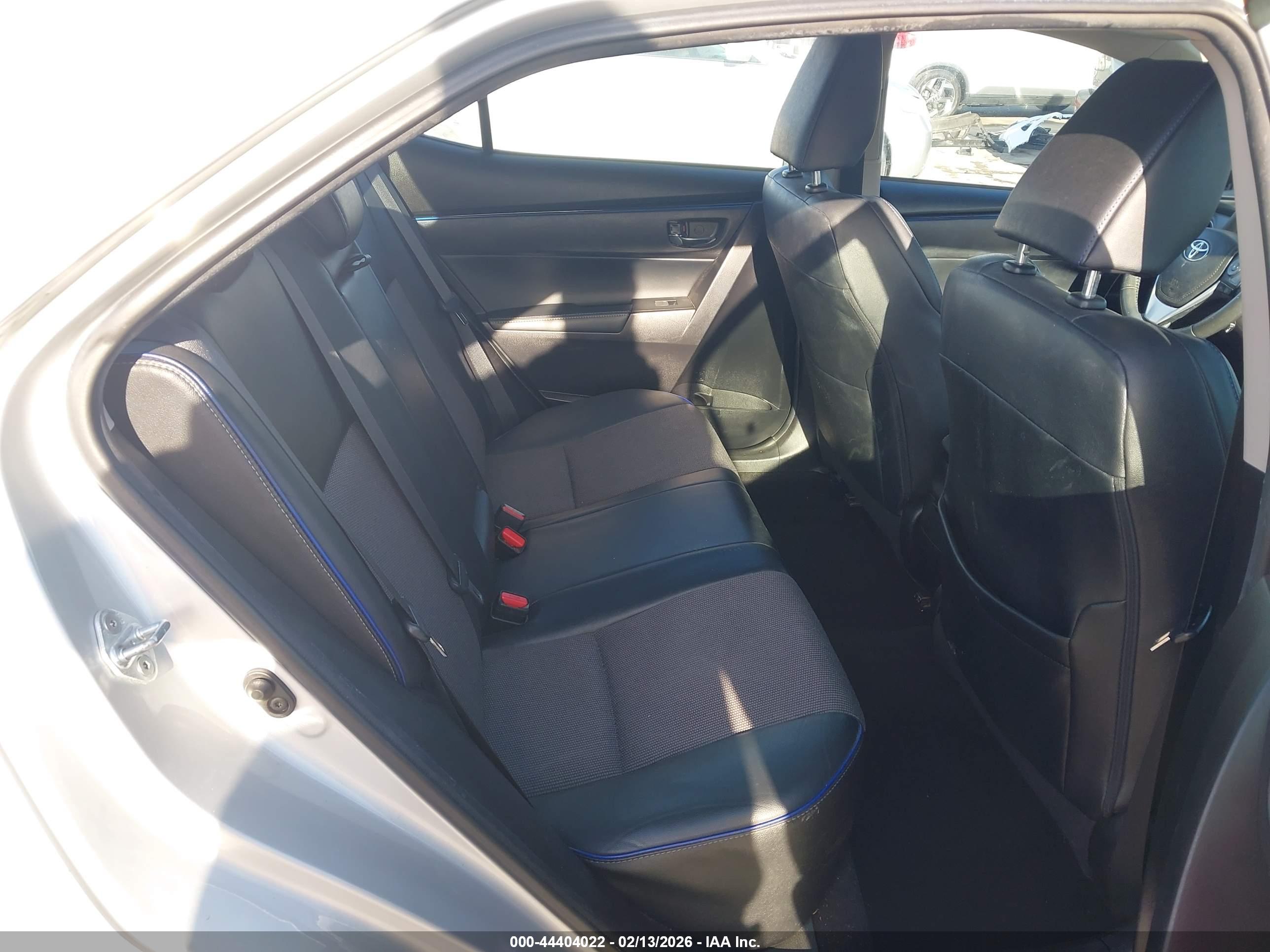 TOYOTA COROLLA image 8