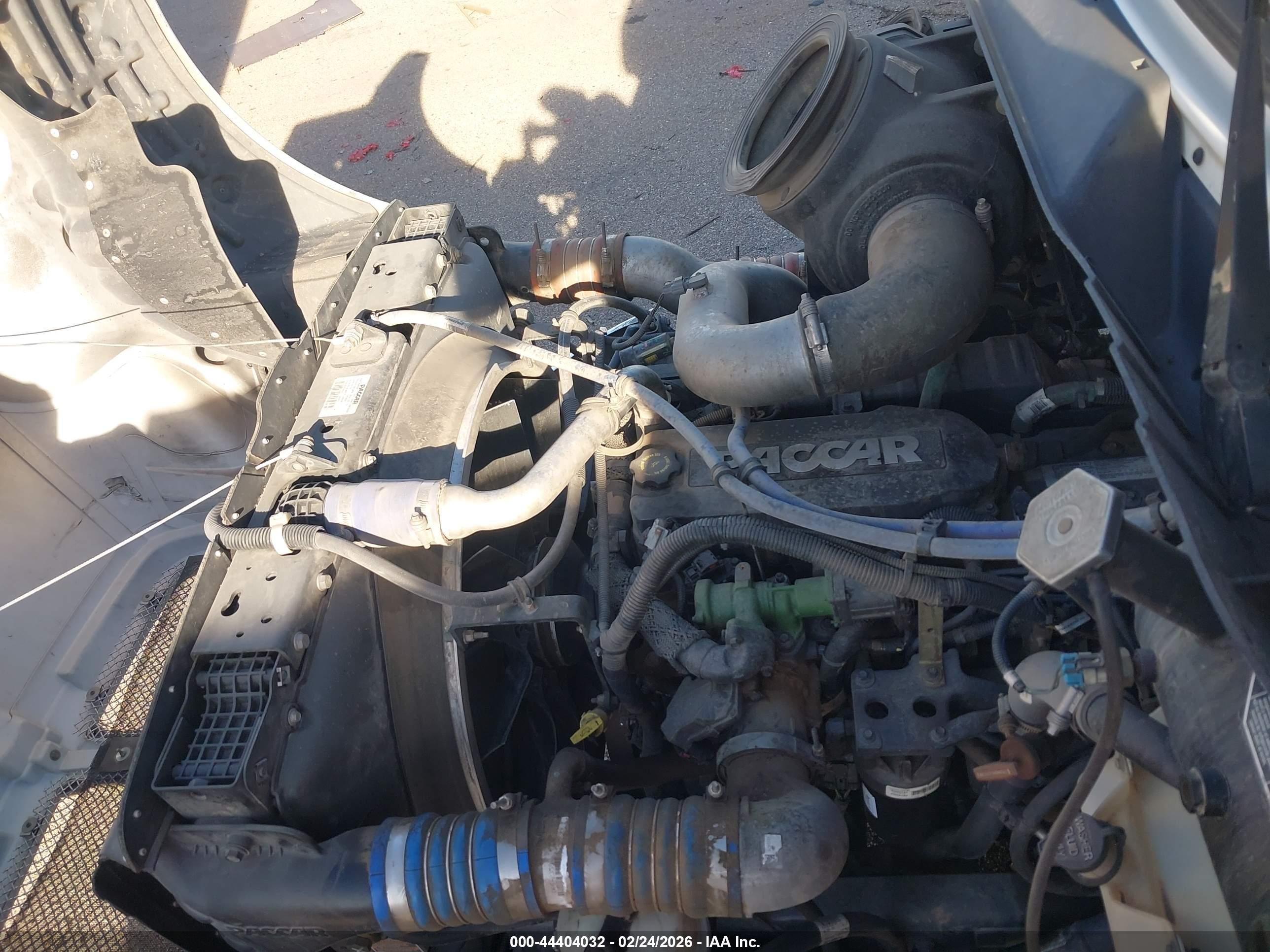 KENWORTH CONSTRUCTION image 10