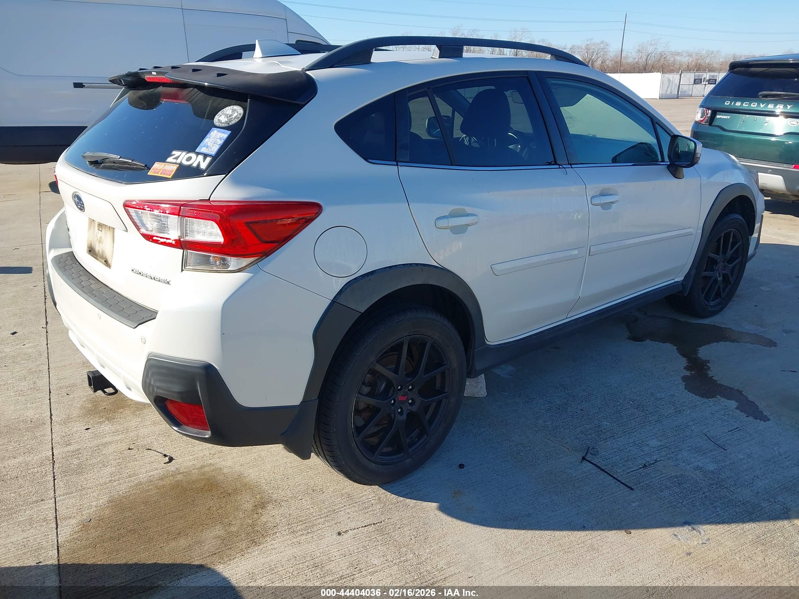 SUBARU CROSSTREK image 4
