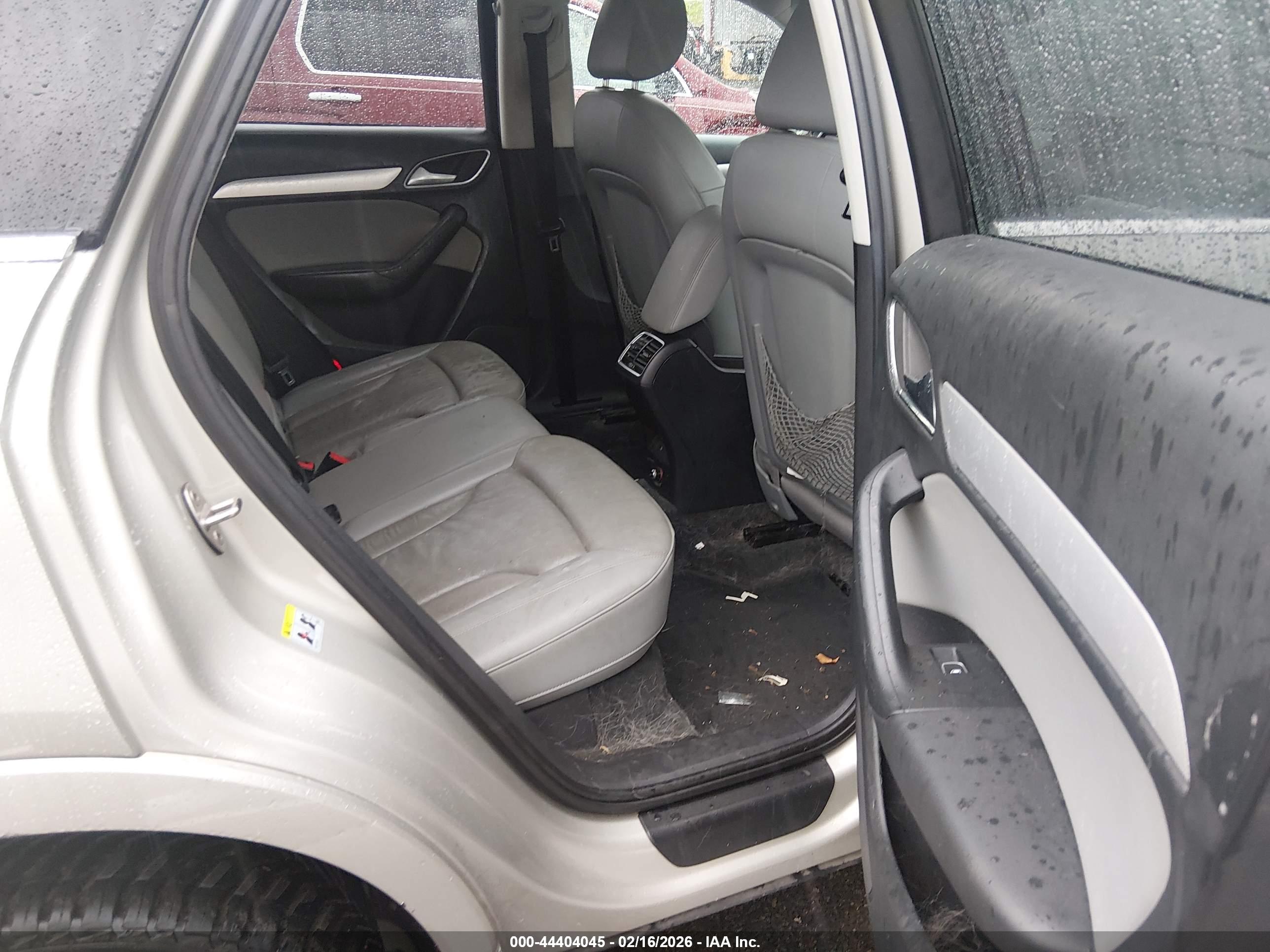 AUDI Q3 image 8